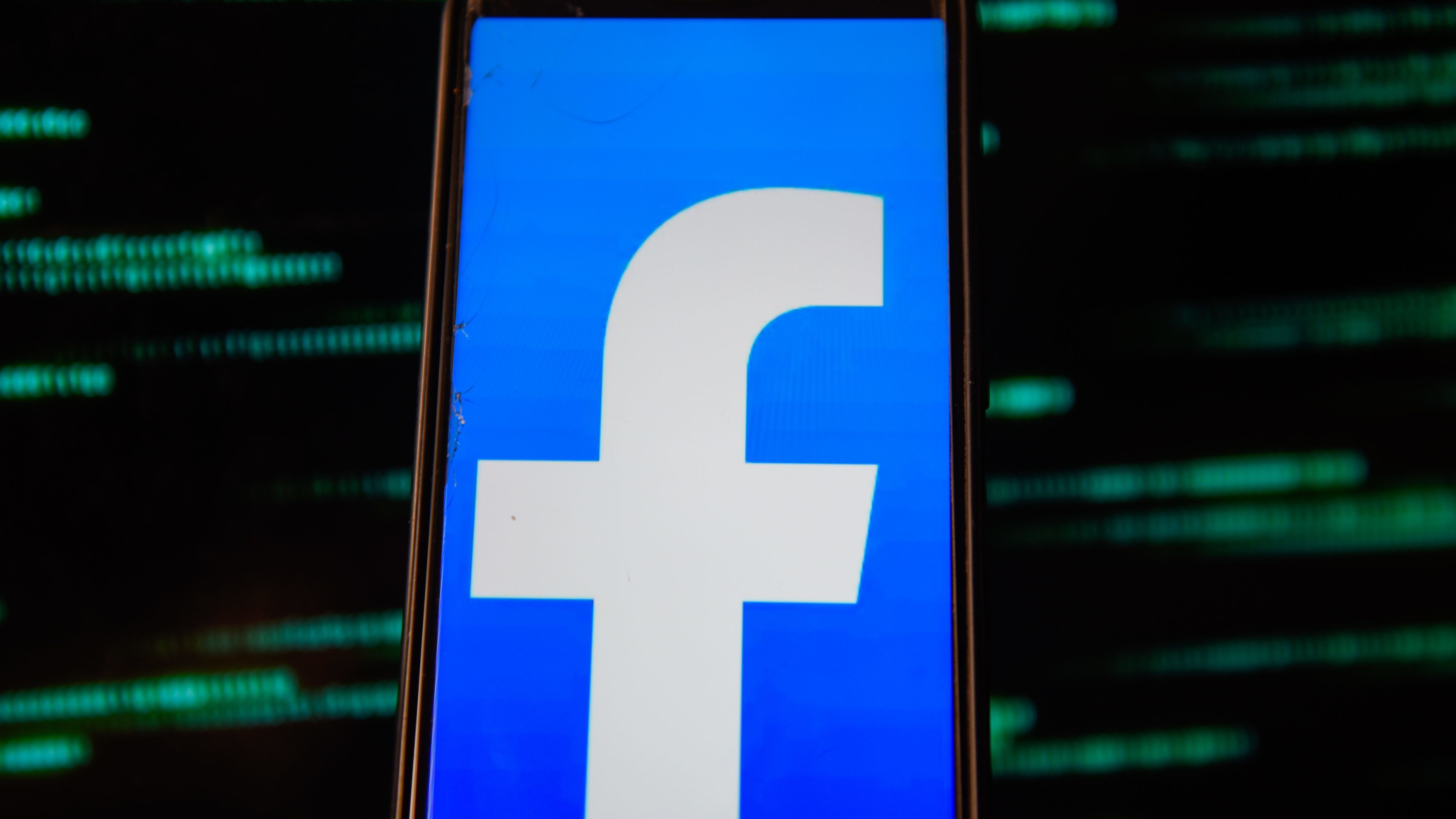 A Facebook másként fog kezelni egyes csoportokat