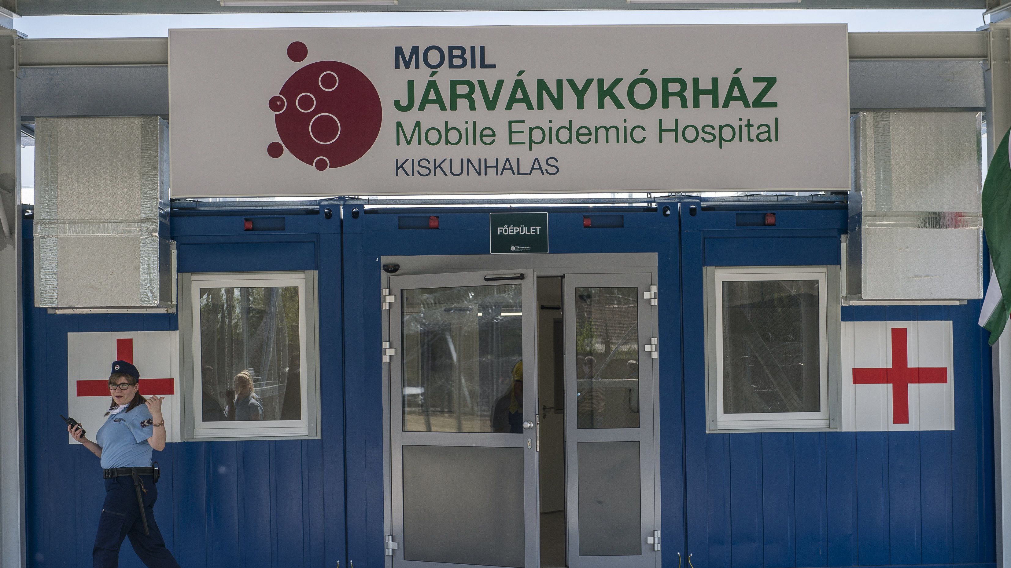 Hamarosan meg kell nyitni a kiskunhalasi mobil járványkórházat