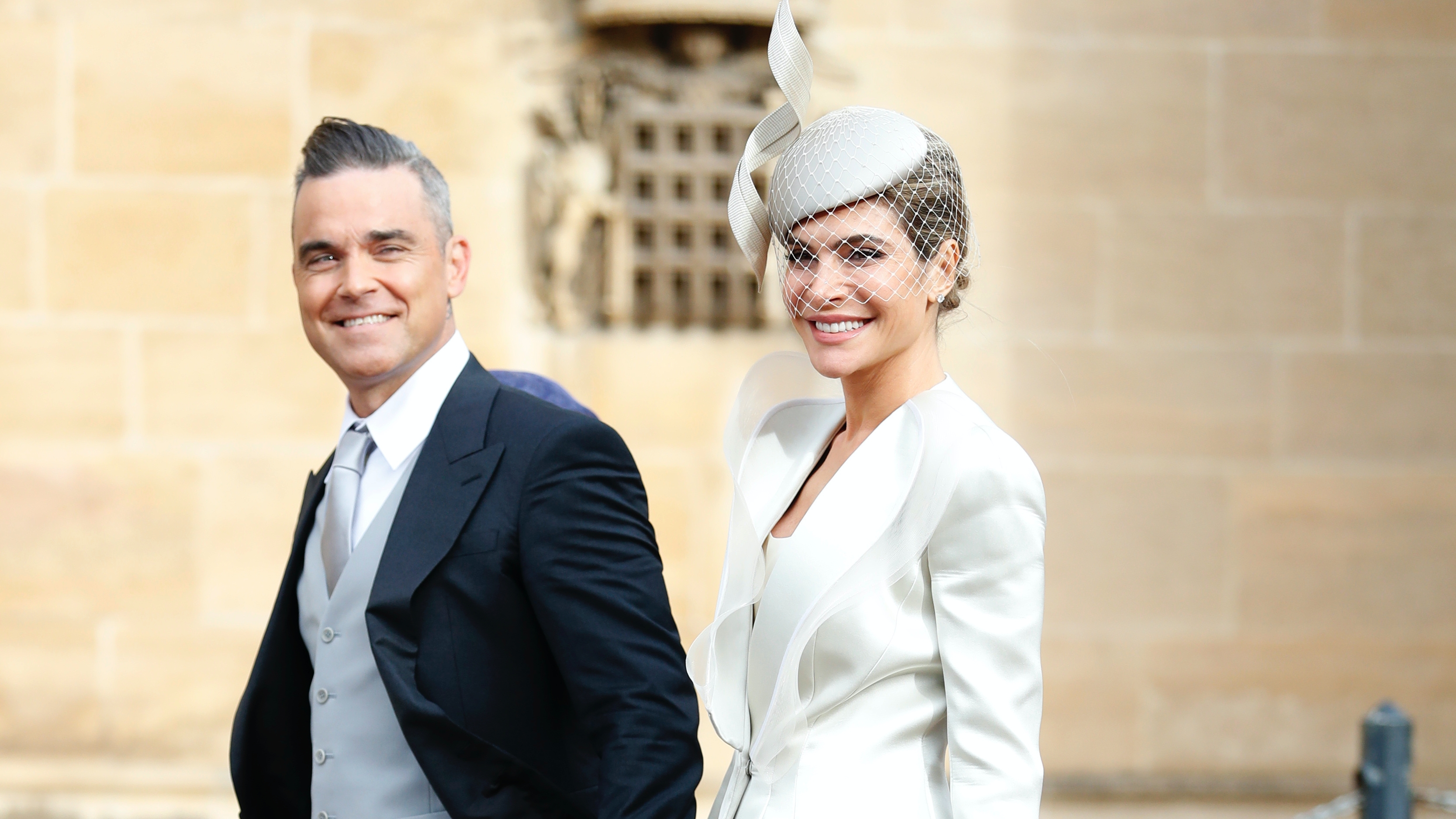 Robbie Williams és felesége úgy érezték, eljött az idő, hogy beszéljenek szaros sztorijukról