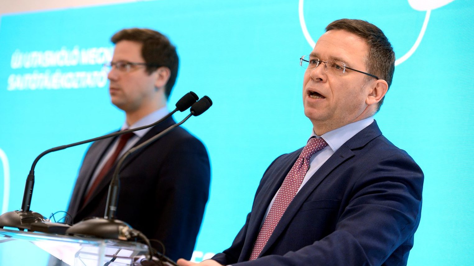 Fürjes Balázs indulhat Gulyás Gergely helyett 2022-ben