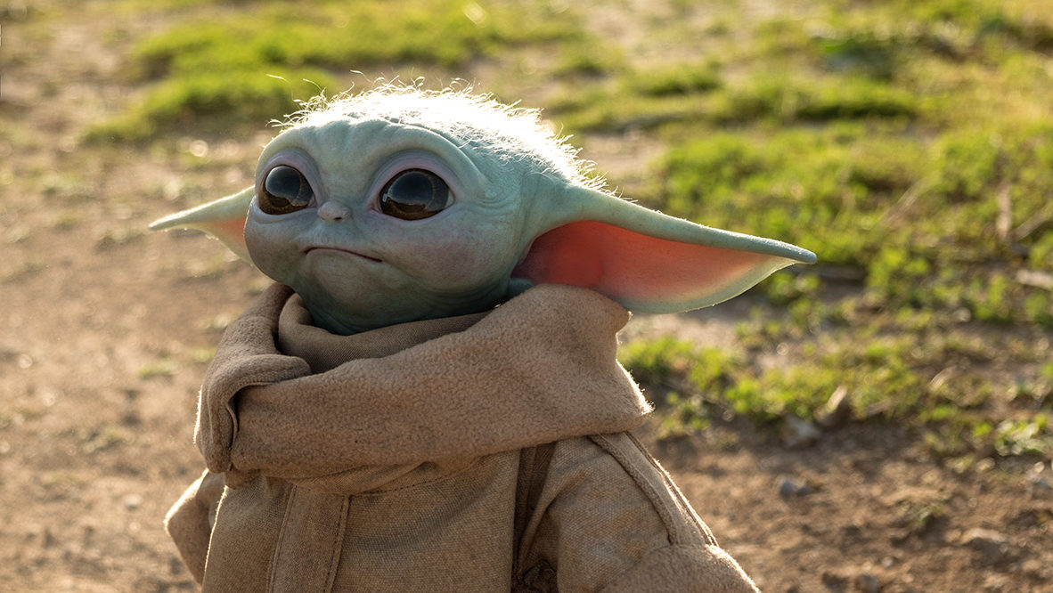 Kaptunk egy rakás új posztert a Mandalorianhez, és Baby Yoda édesebb, mint valaha