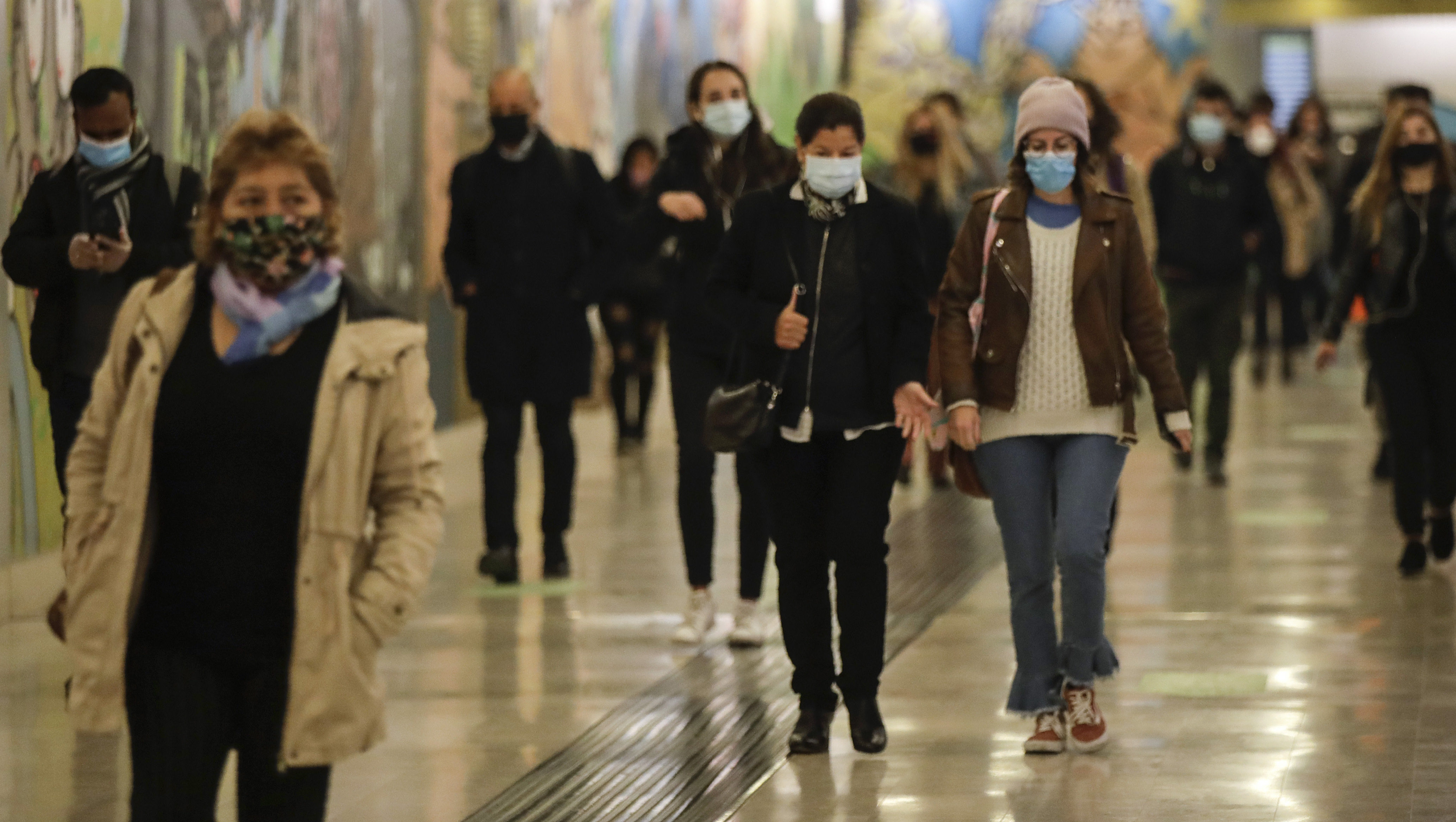 Minden eddigi rekordot megdöntött a napi fertőzöttek száma Olaszországban