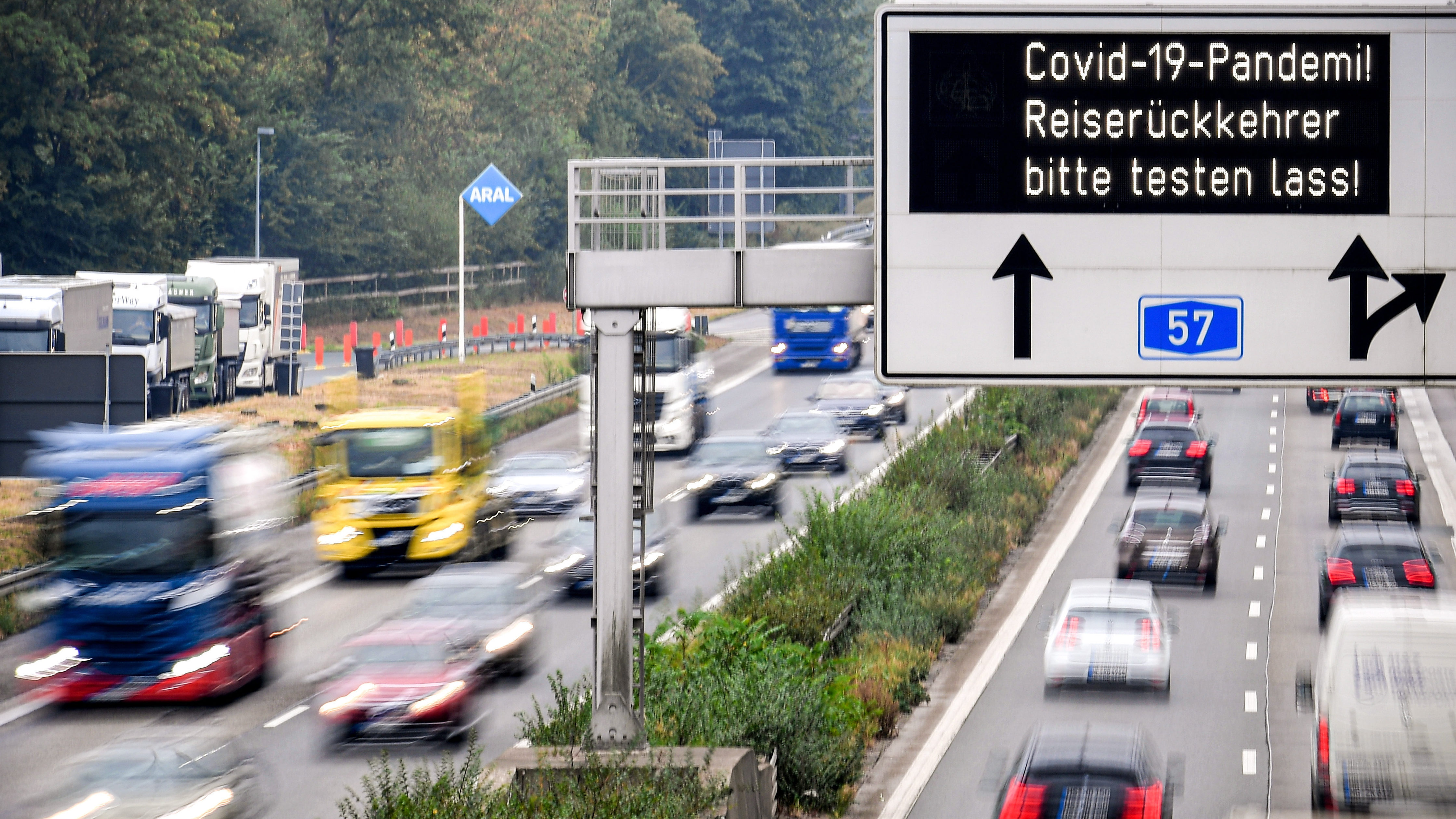 Pánikvásárlásba kezdtek az emberek Németországban