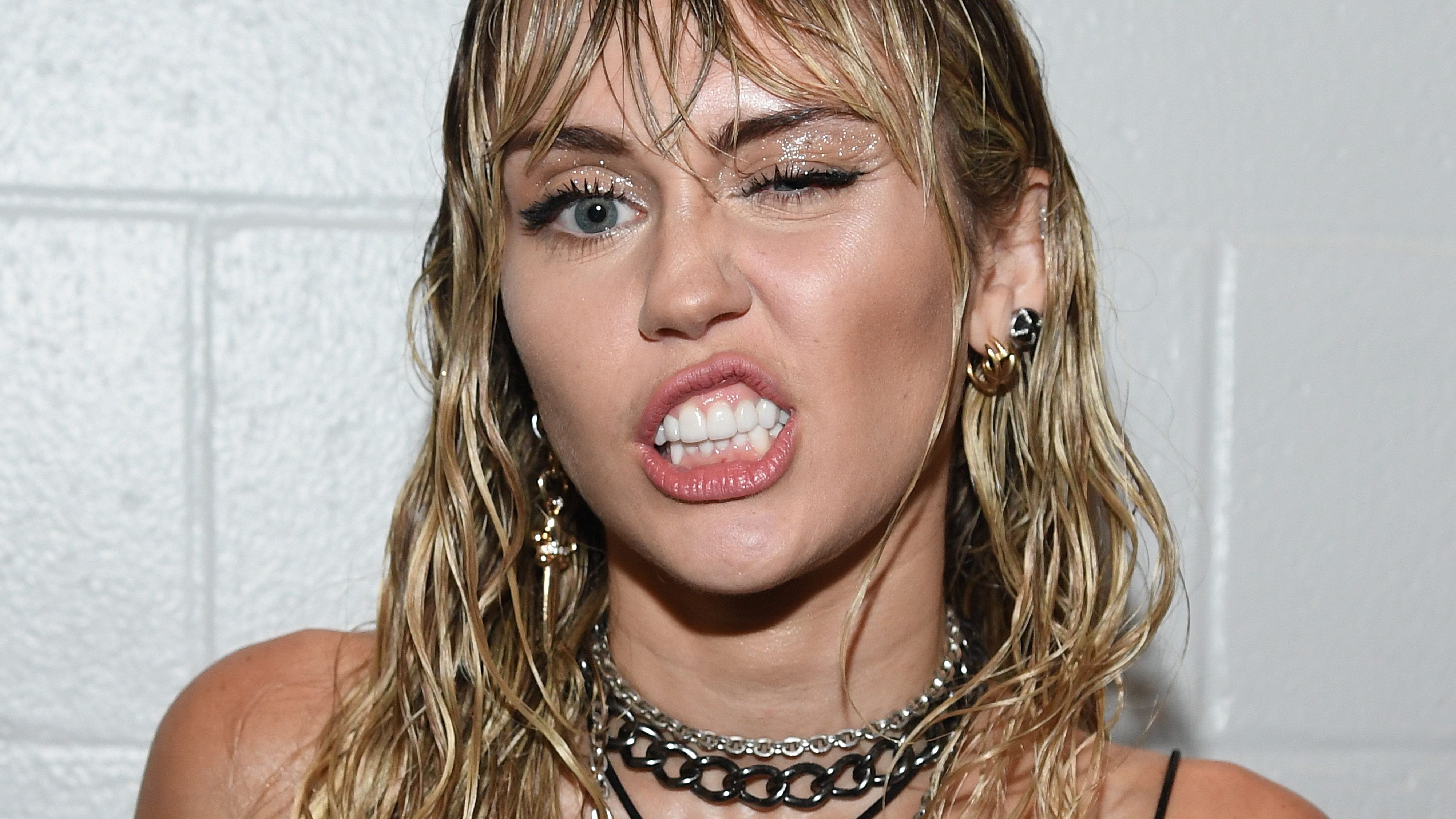Miley Cyrus ufót látott, ami hókotrónak nézett ki