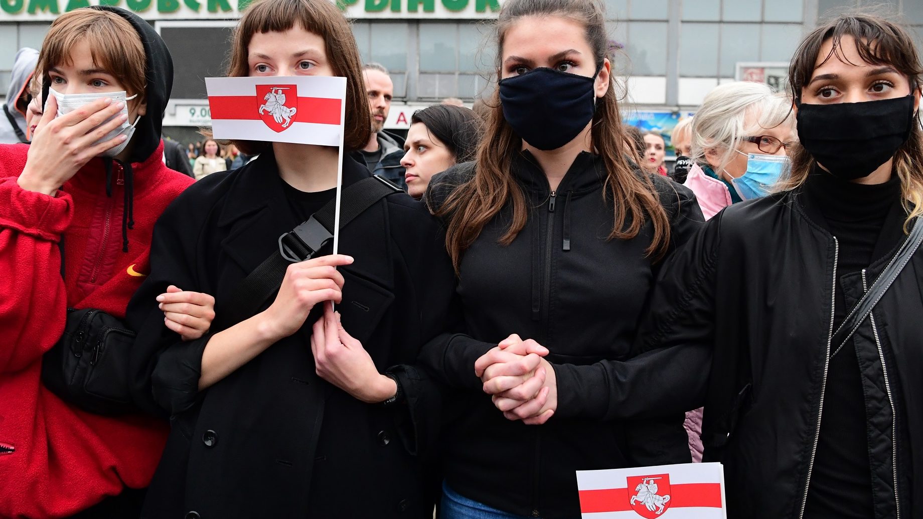 Lukasenka felszólította a szülőket, vegyék rá gyerekeiket, hogy ne járjanak tüntetésekre