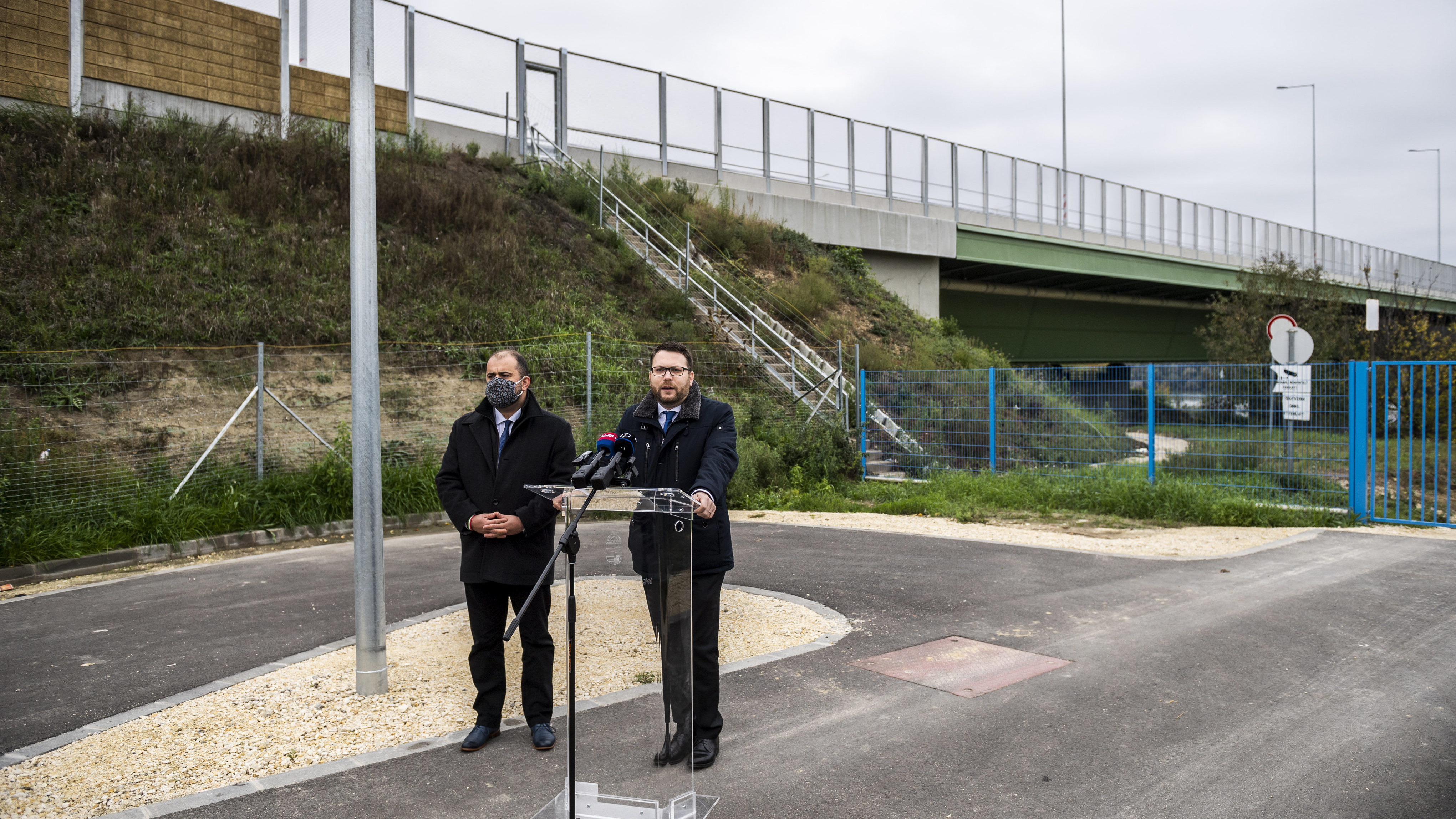 Kizáratná az államtitkár a Strabagot a közbeszerzésekből