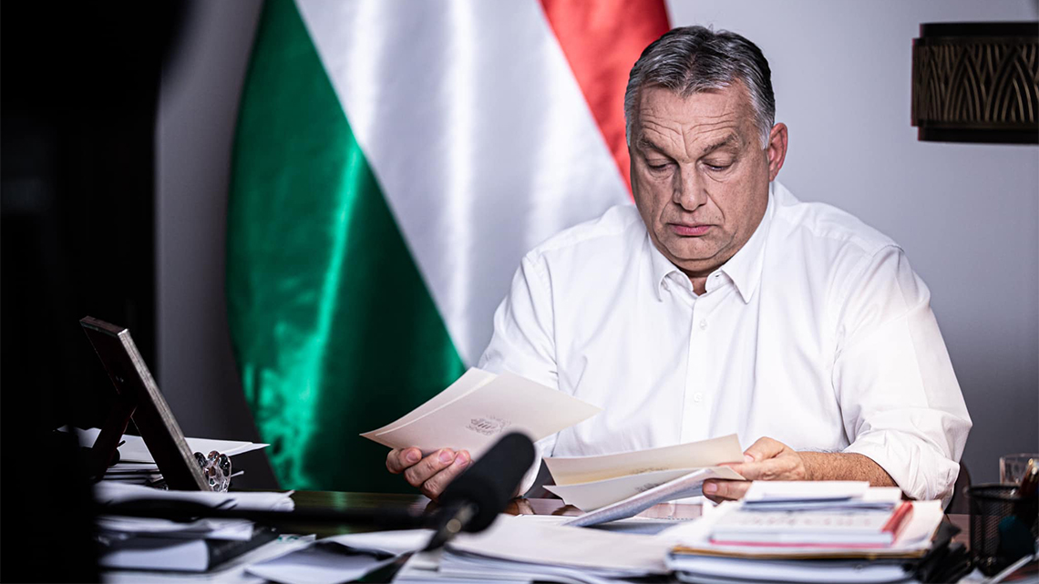 Orbán: éjféltől ismét bevezetjük a rendkívüli jogrendet, éjszaka kijárási korlátozás lesz