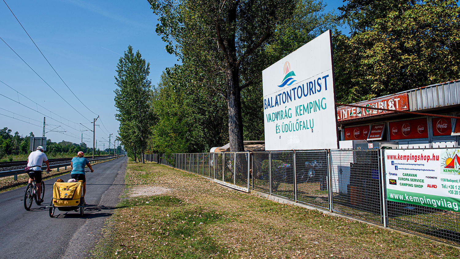 Leépítik a Balatontouristot: tizenkét kempingből csak hat marad Mészároséknál