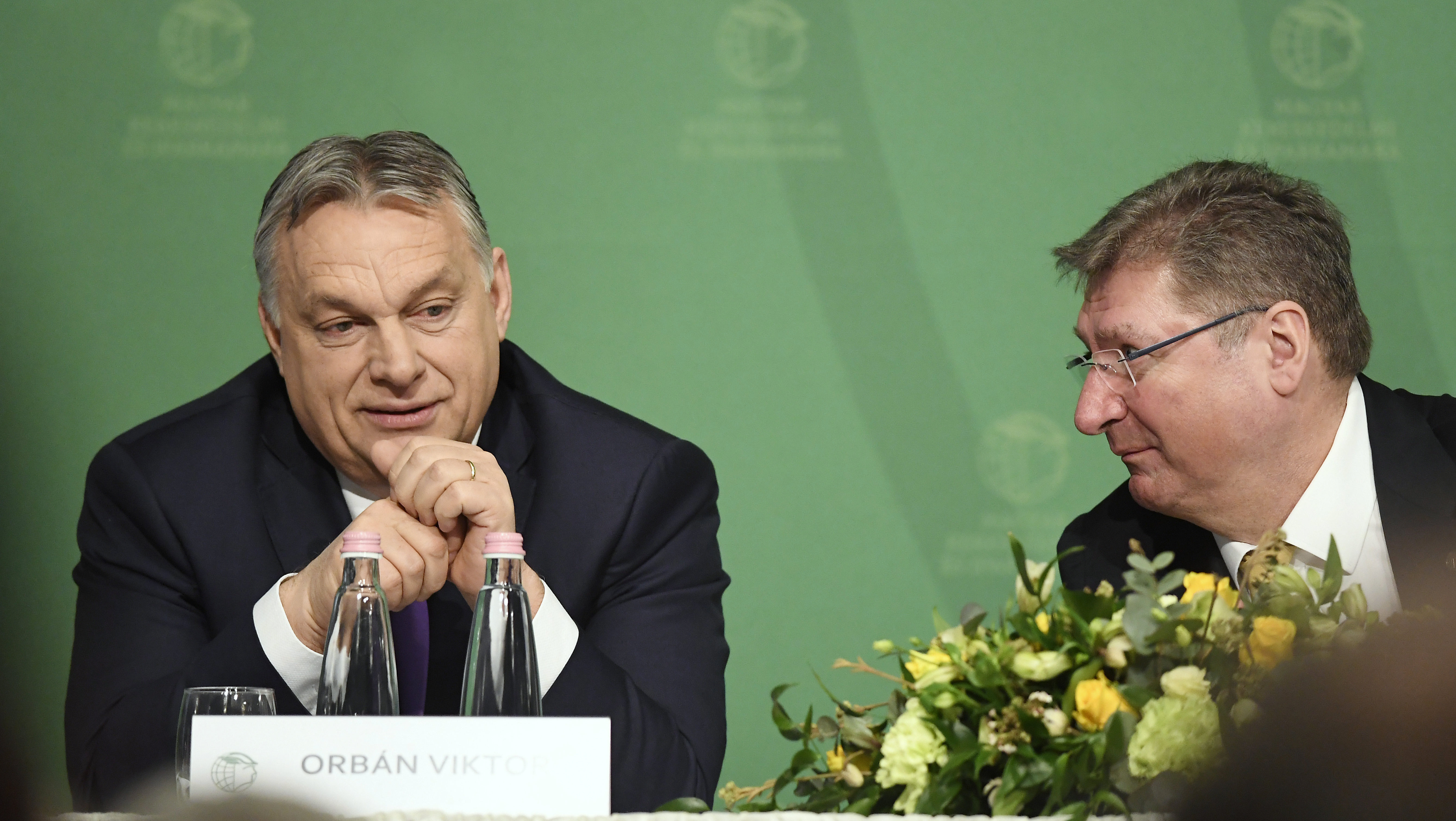 Parragh László az iparűzési adó felfüggesztését javasolta Orbánnak