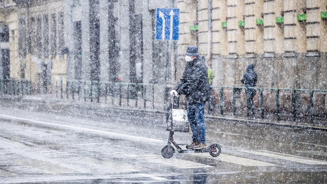 Szombaton a hegyekben már hózápor lehet