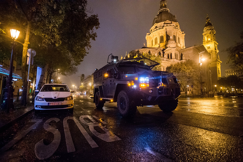 Jövő szerdán dönt a kormány a további korlátozásokról