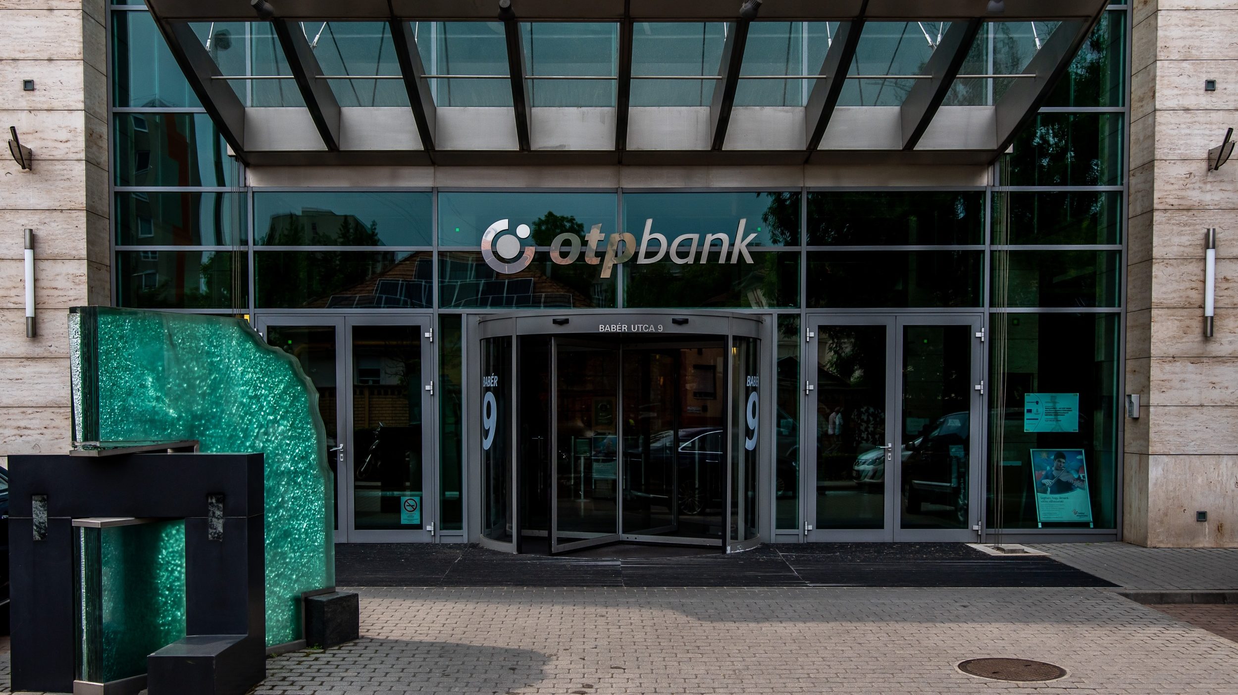 Veszélyes üzenet terjed az OTP Bank nevében