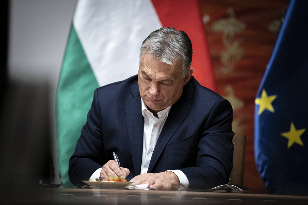 Orbán: Semmilyen bizonyíték nincs arra, hogy megkezdődött volna a fertőzés lassulása