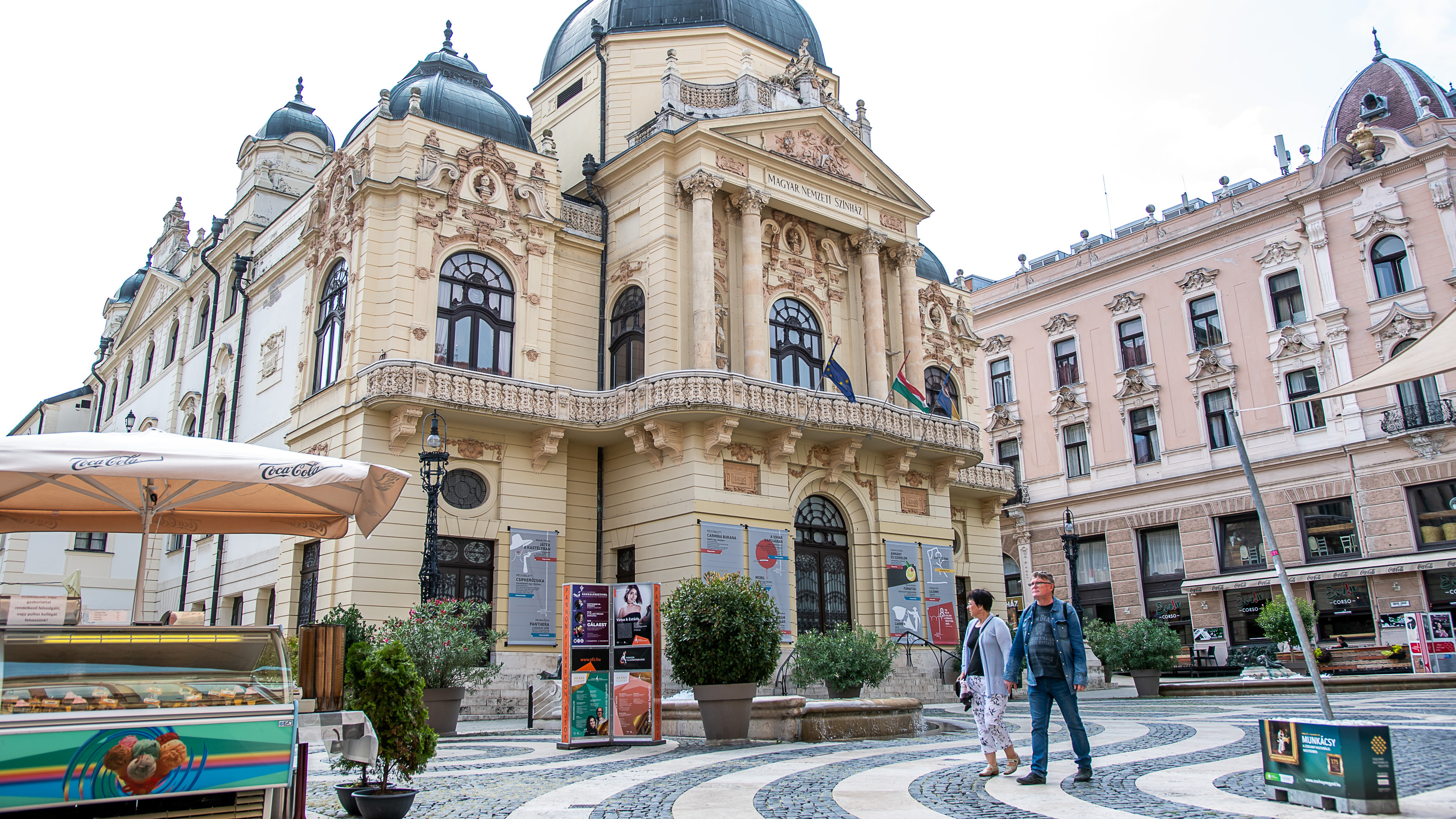 Hatékonyan tenyerelt rá a vidéki színházakra a kormány