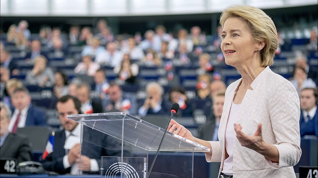 Von der Leyen: az EU 160 millió adagra állapodott meg a Moderna vakcináiból