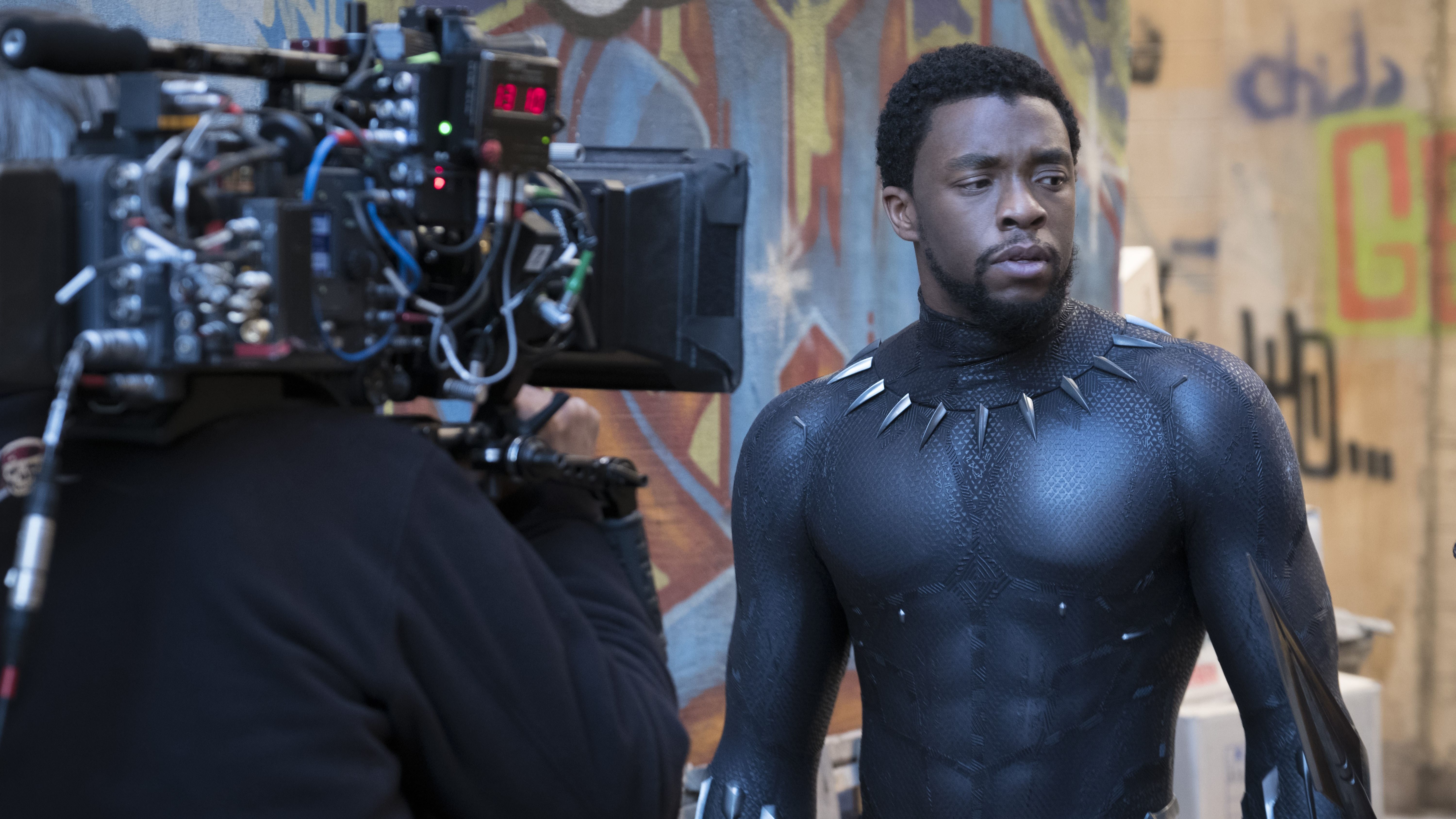 Chadwick Boseman emlékét idéző felvezetést kapott a Fekete párduc