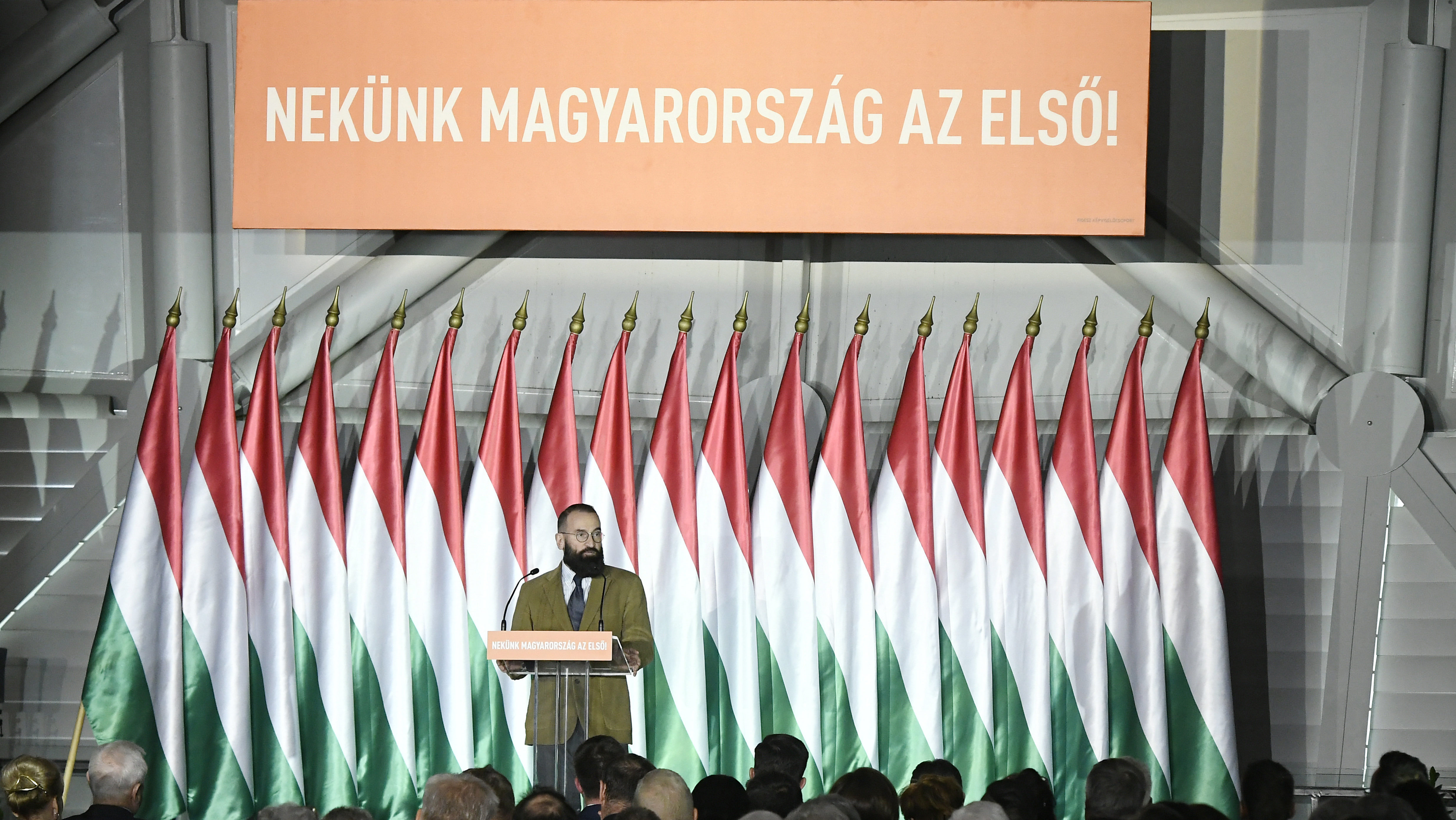 A nap legfontosabb hírei – 2020. december 1.