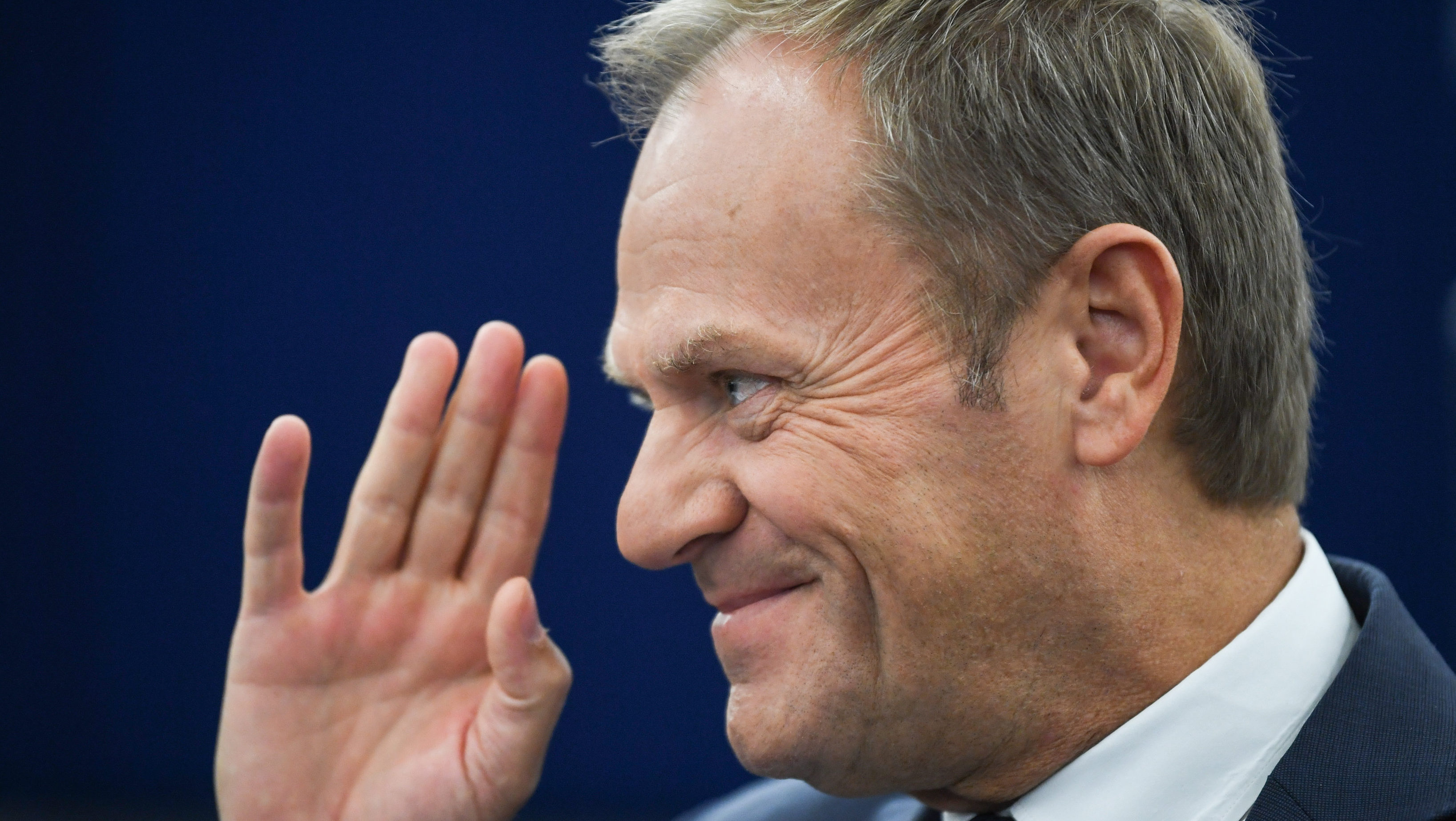 Donald Tusk: A Fidesz egyszerűen nem illik a családunkba