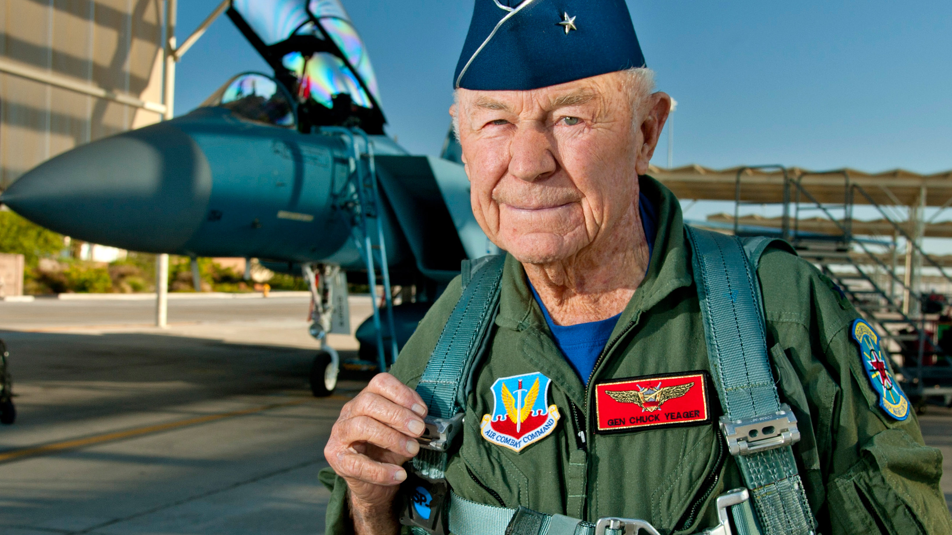 Meghalt Chuck Yeager, a pilóta, aki elsőként lépte át a hangsebességet