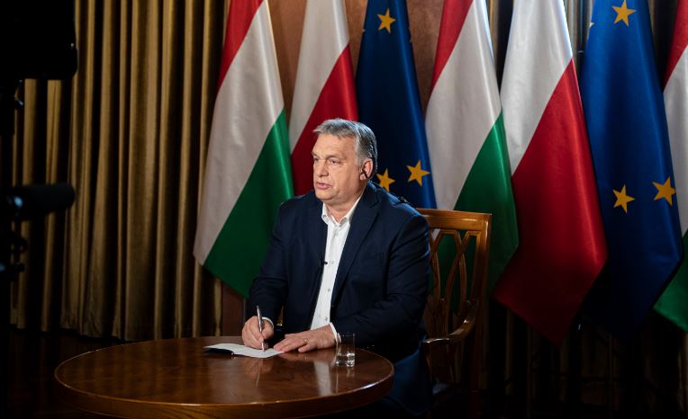 Orbán: „jó esélyünk van a győzelemre” az európai uniós költségvetési vitában