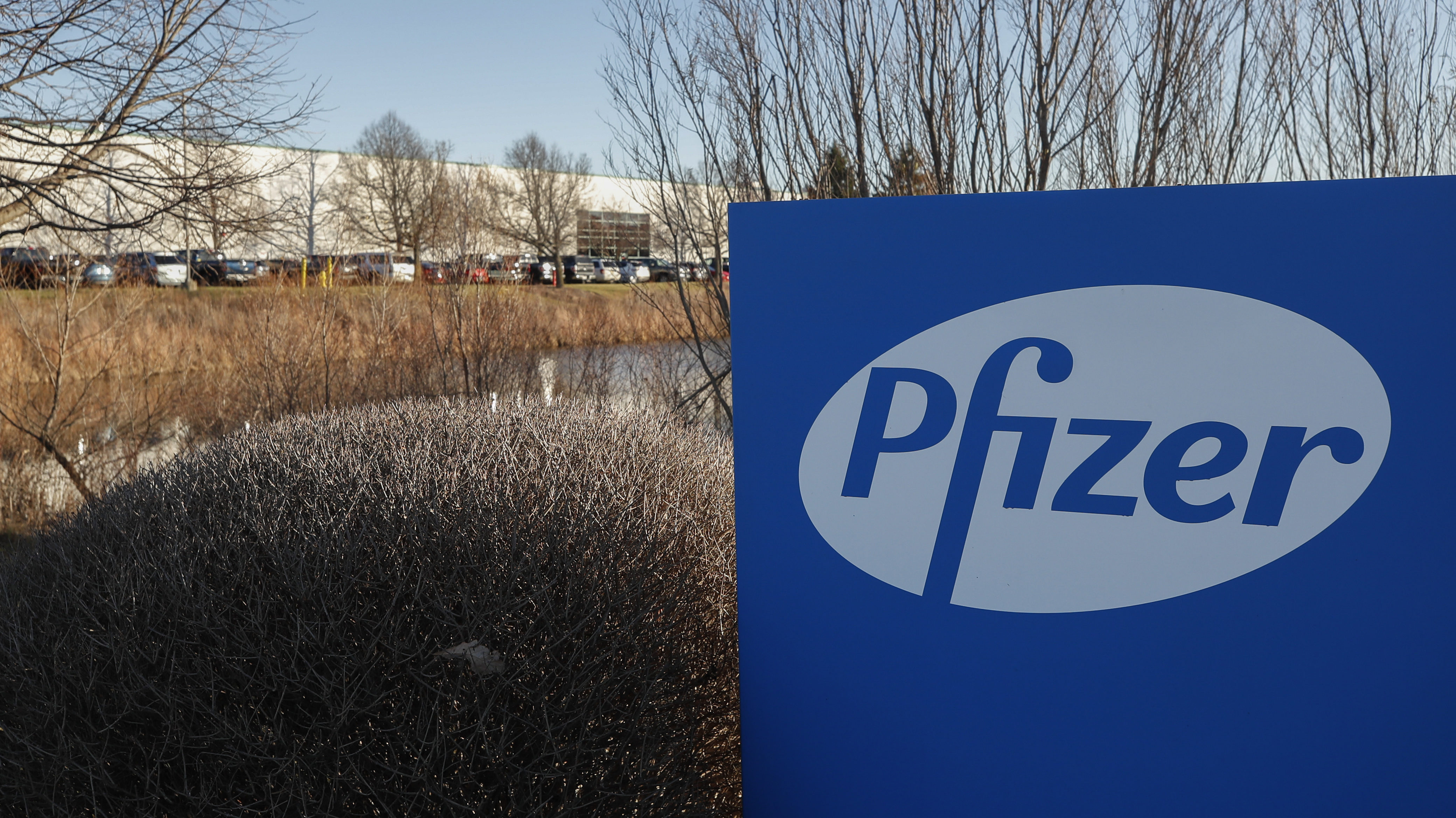 Zöld utat kapott a Pfizer vakcinája Kanadában is