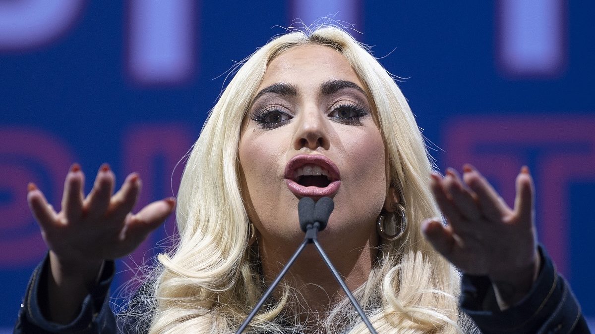 Lady Gaga énekel majd Joe Biden beiktatásán