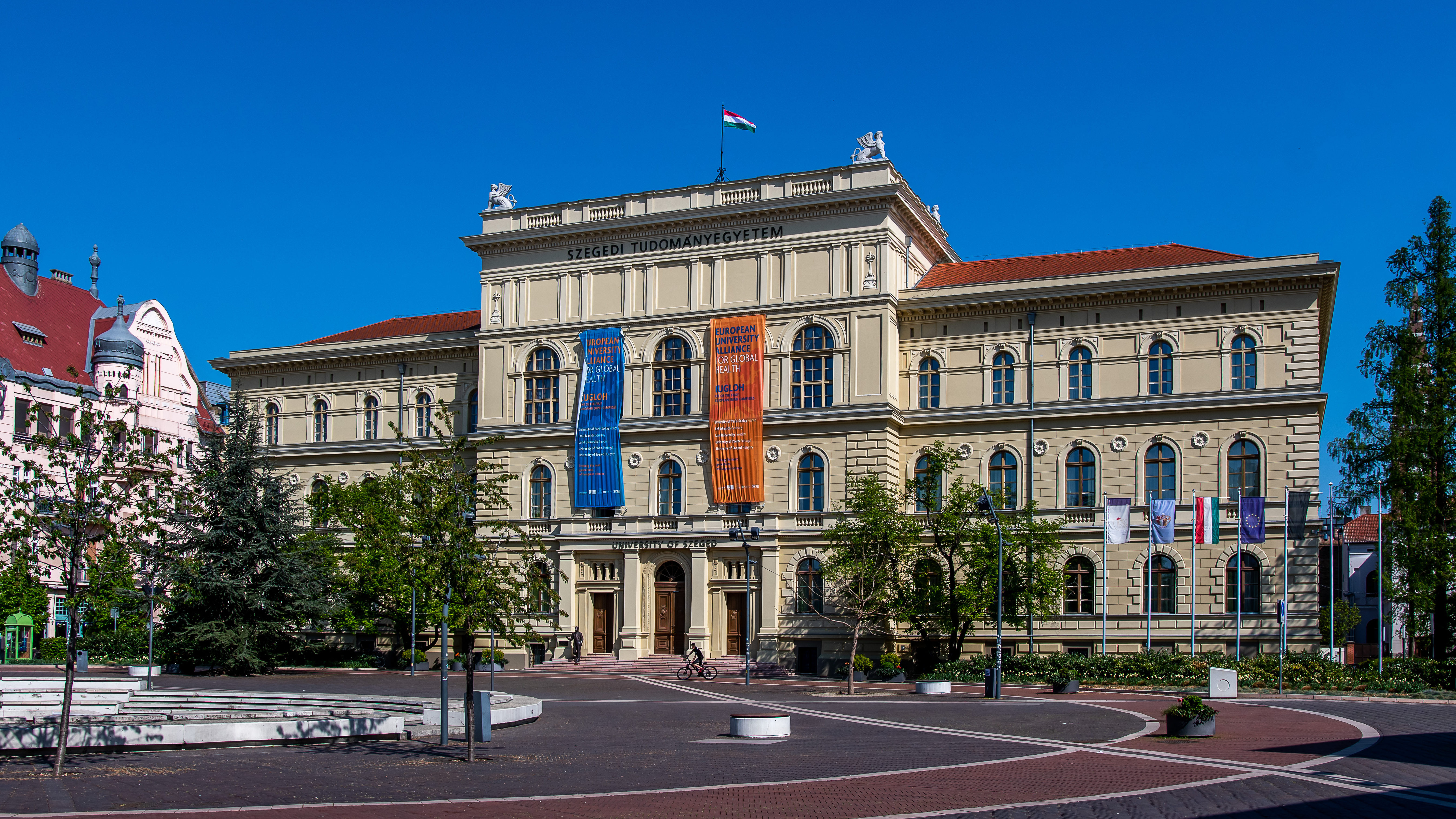 A szegedi és a pécsi egyetem is alapítványi fenntartású lesz