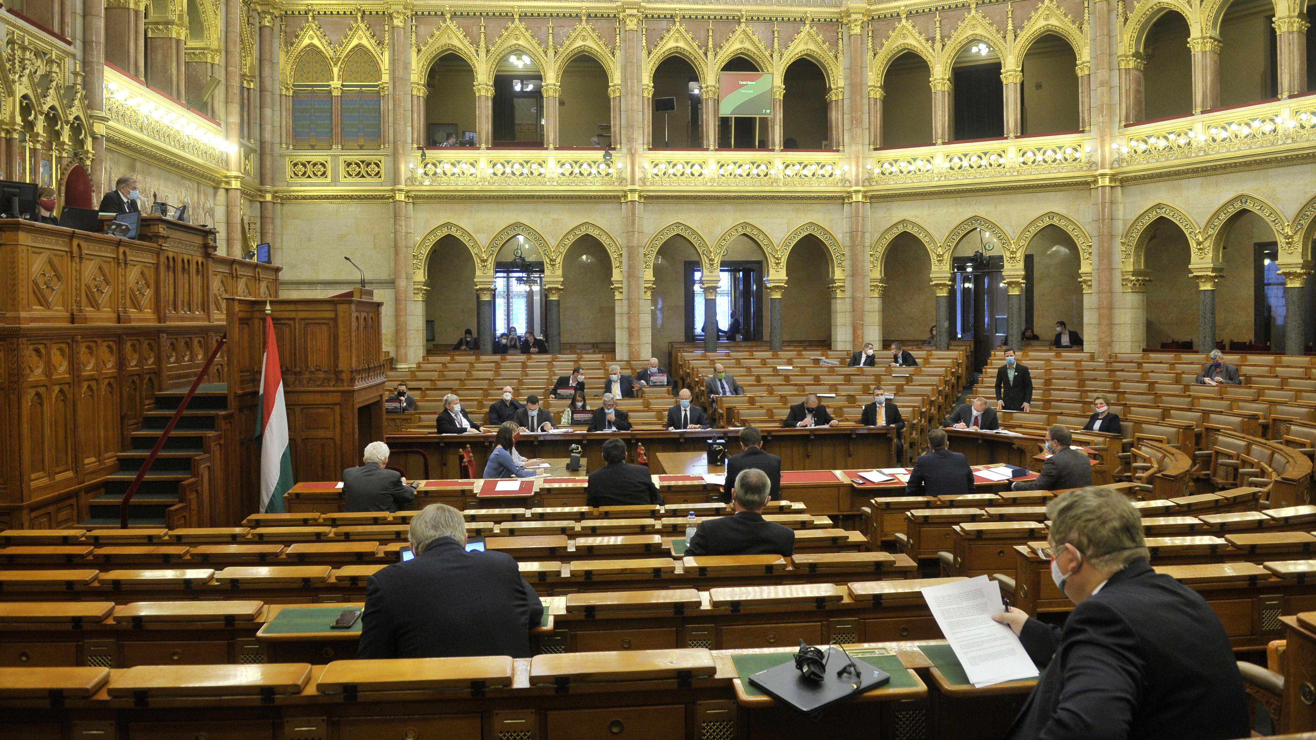 A Fidesz nem vesz részt a járvány elleni védekezés miatti rendkívüli ülésen