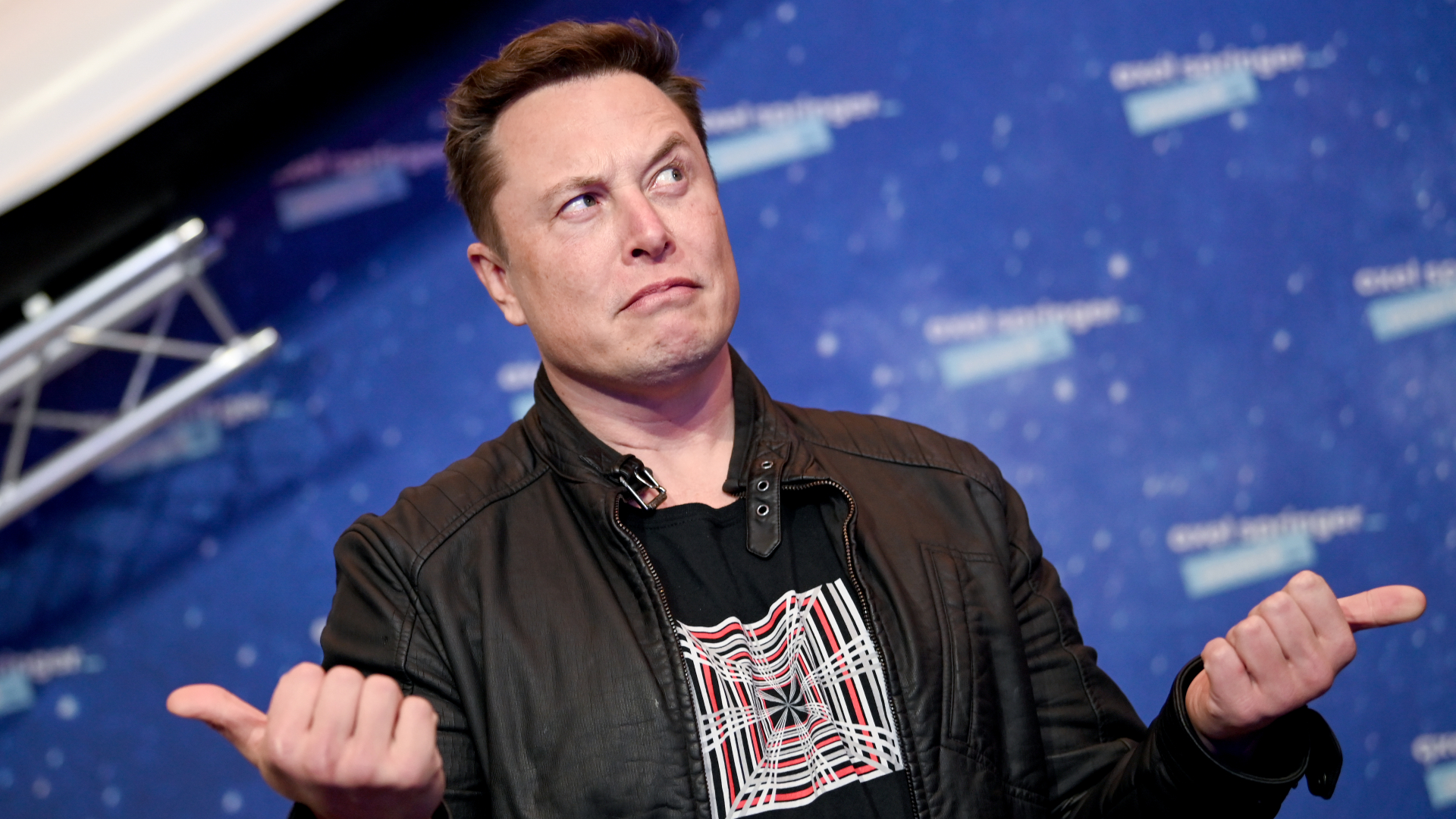 Időutazással gyanúsítják Elon Muskot