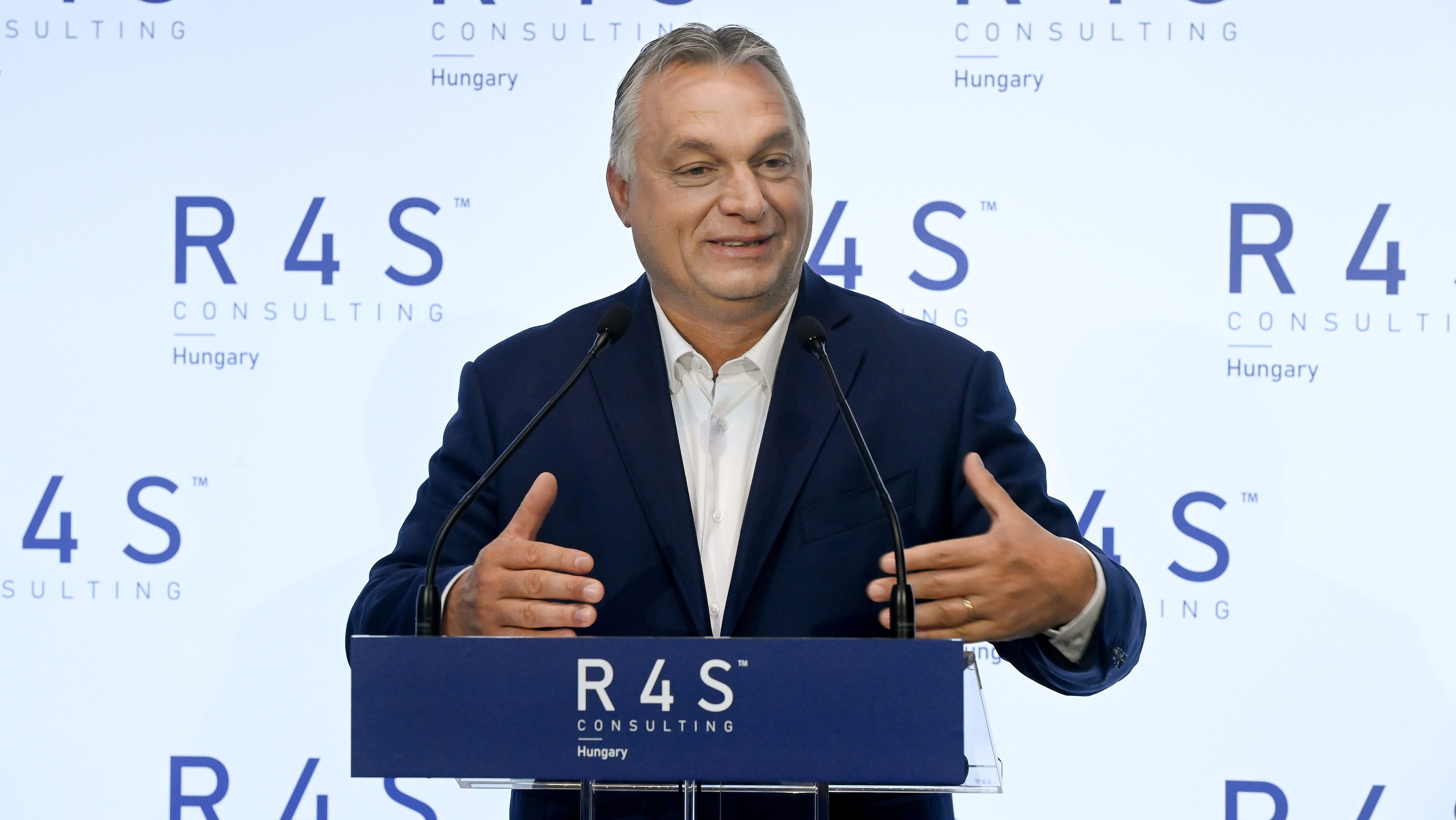 Orbán: Jogállamiságunkban kételkedő nyugati partnereinknek azt mondom, hogy ti hol küzdöttetek a jogállamiságért? Én Budapest utcáin harcoltam