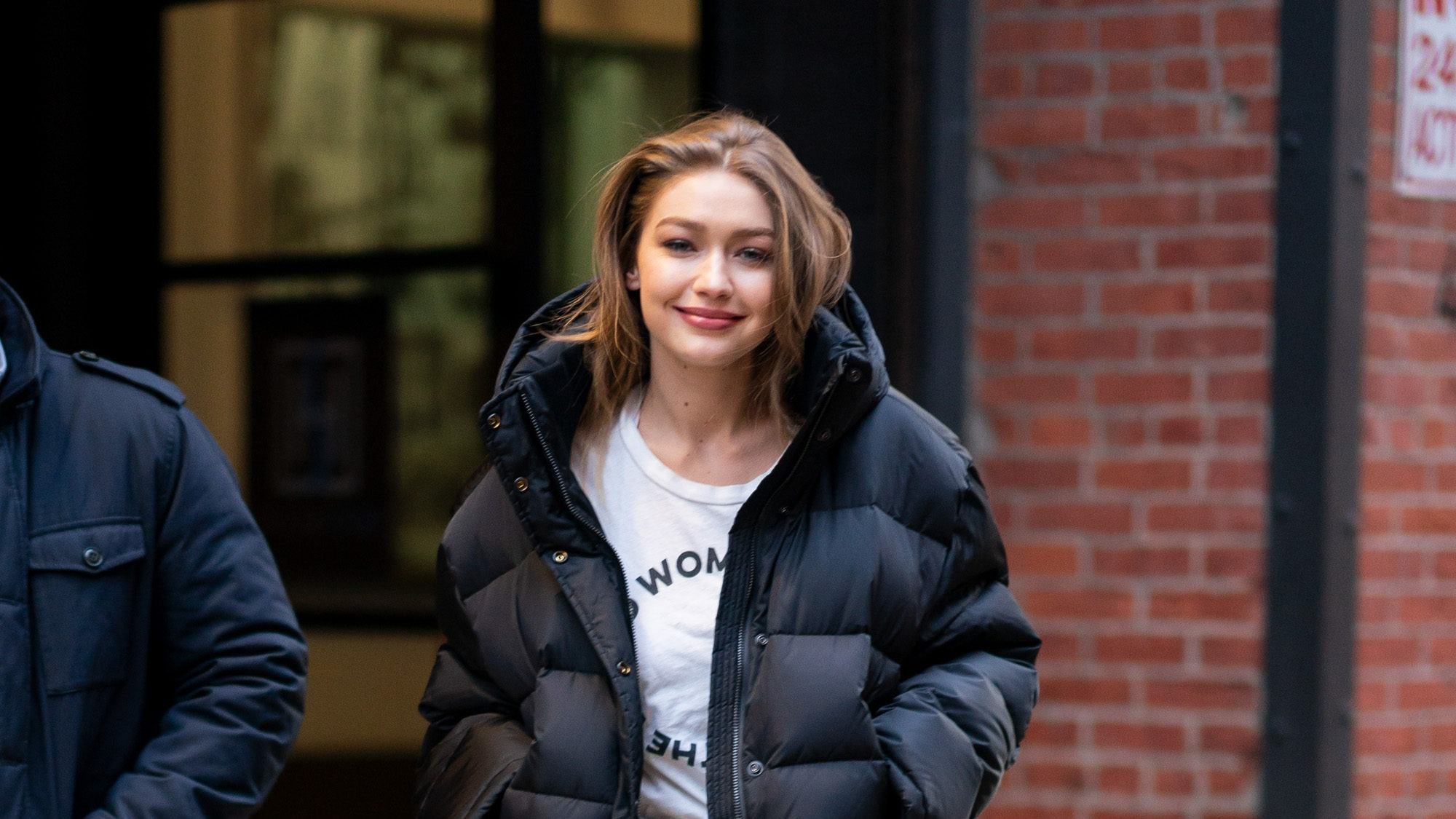 Gigi Hadid a koronavírus miatt döntött úgy, hogy inkább otthon szüli meg a gyerekét