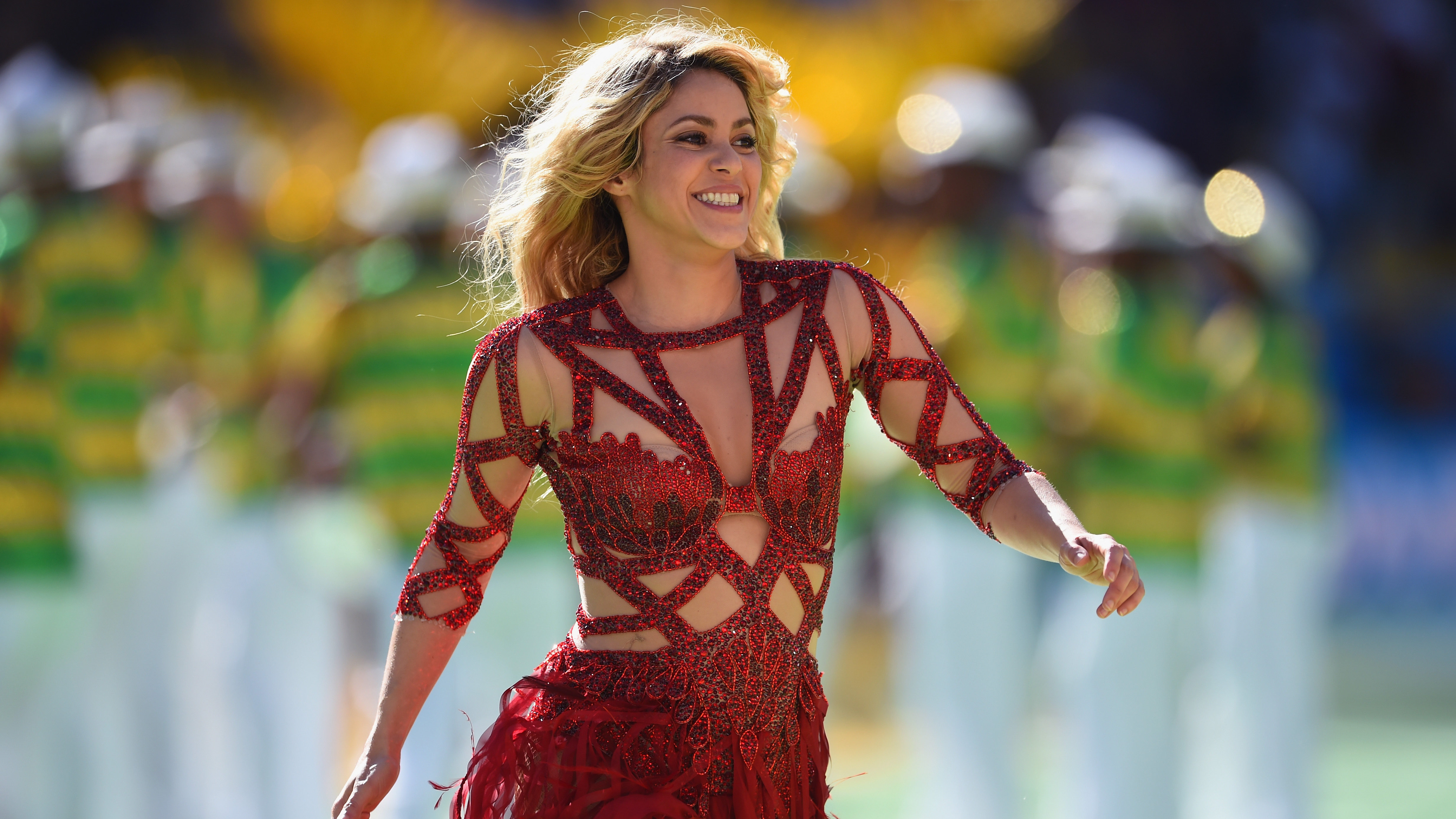 Shakira piros hajjal jelentkezett be Instagramon, húsz éve volt utoljára ilyen frizurája