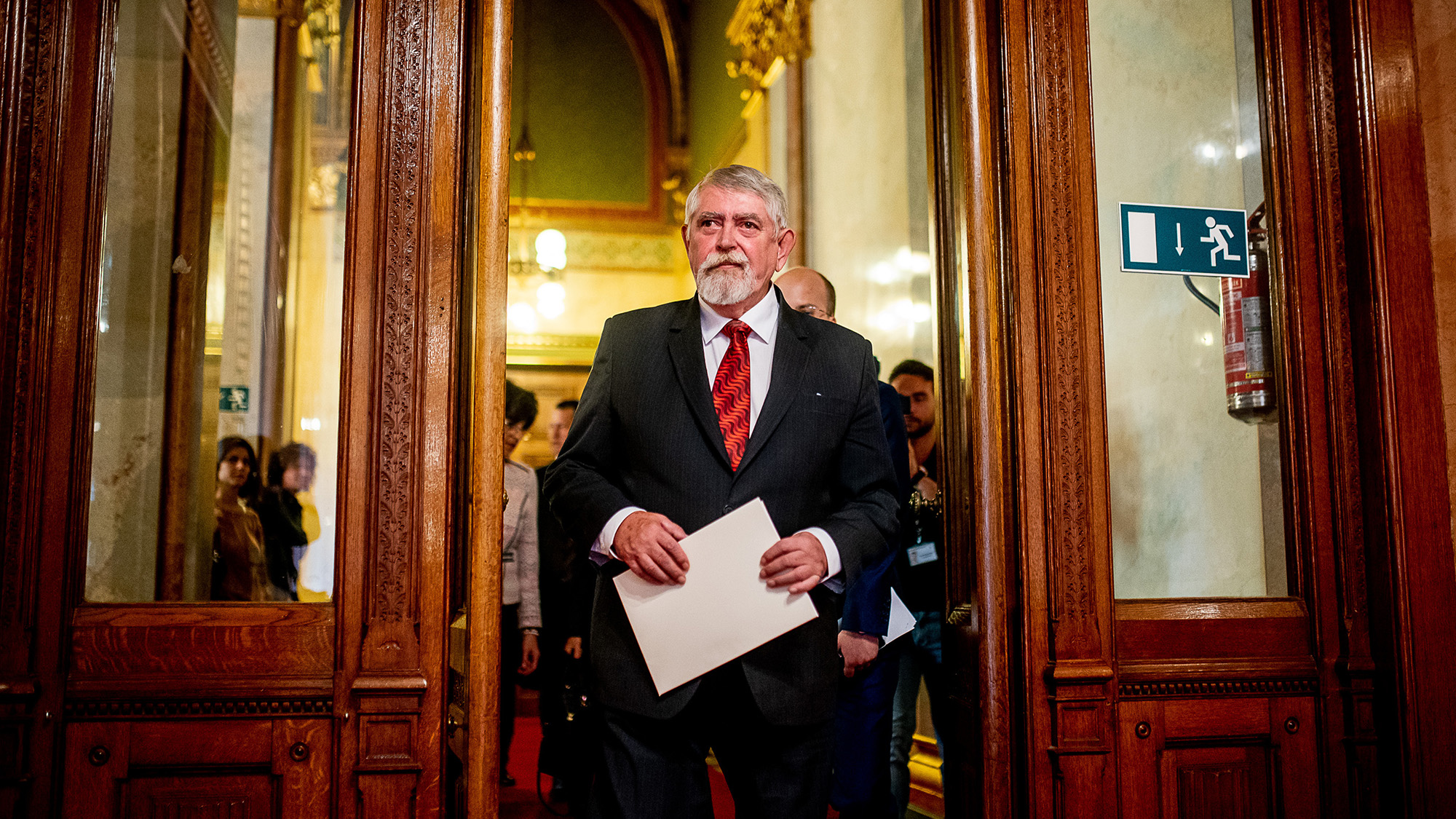 Kásler kabinetfőnöke lett a titkosszolgálat korábbi vezetője