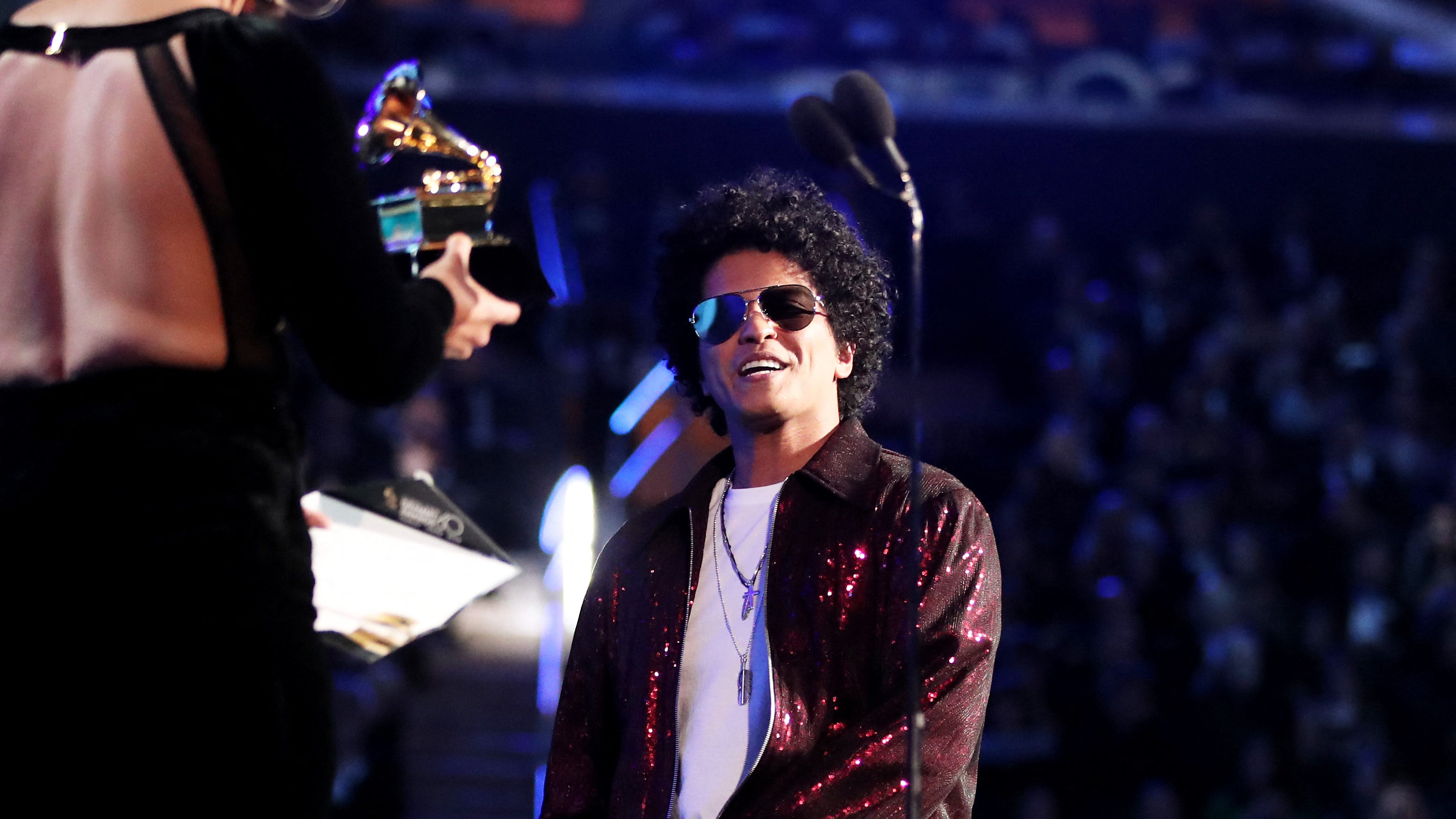 Bruno Mars Twitteren könyörög a szervezőknek, hogy felléphessen a Grammy-n