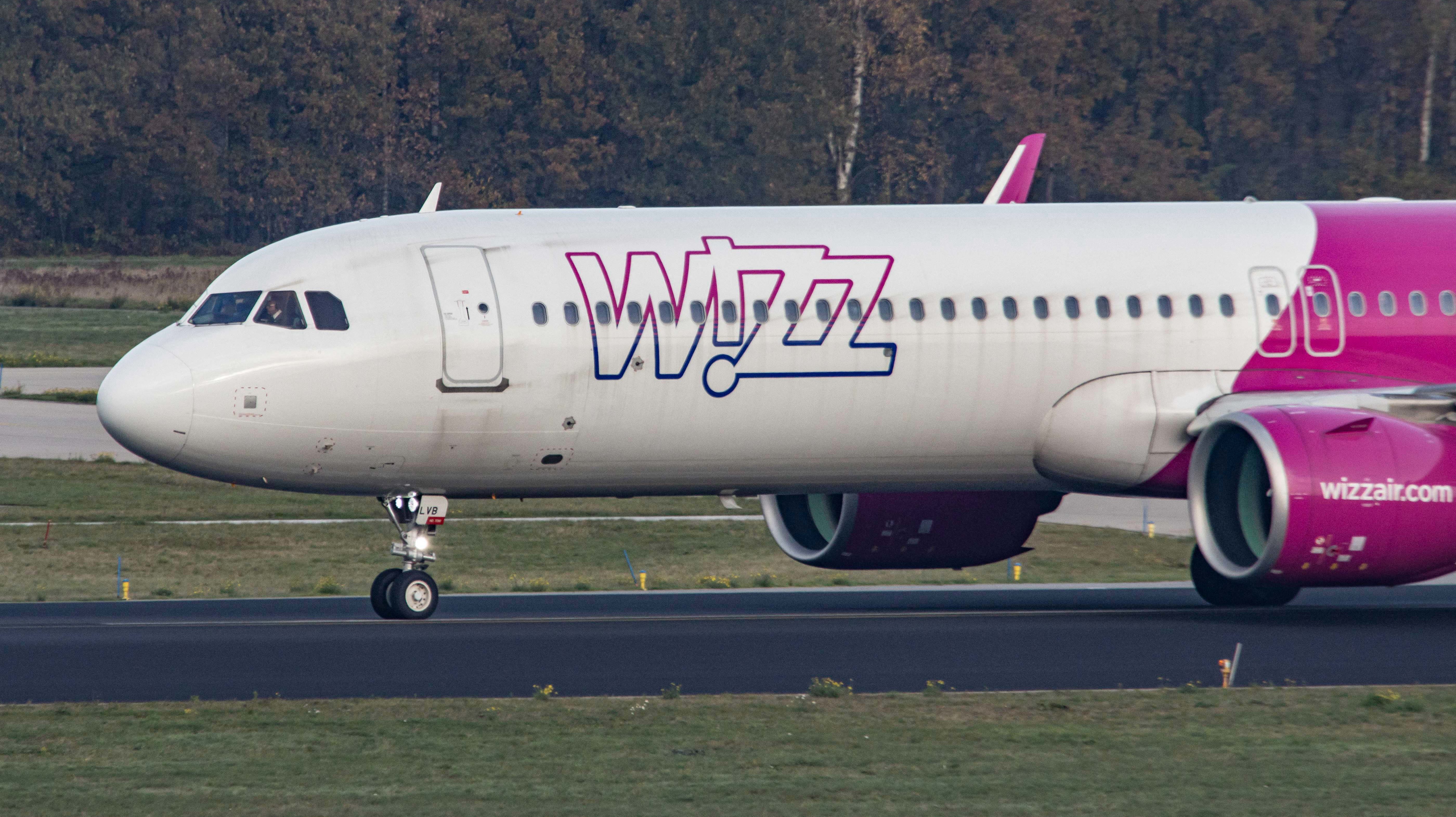 Lutonban hagyott több tucat magyart a WizzAir