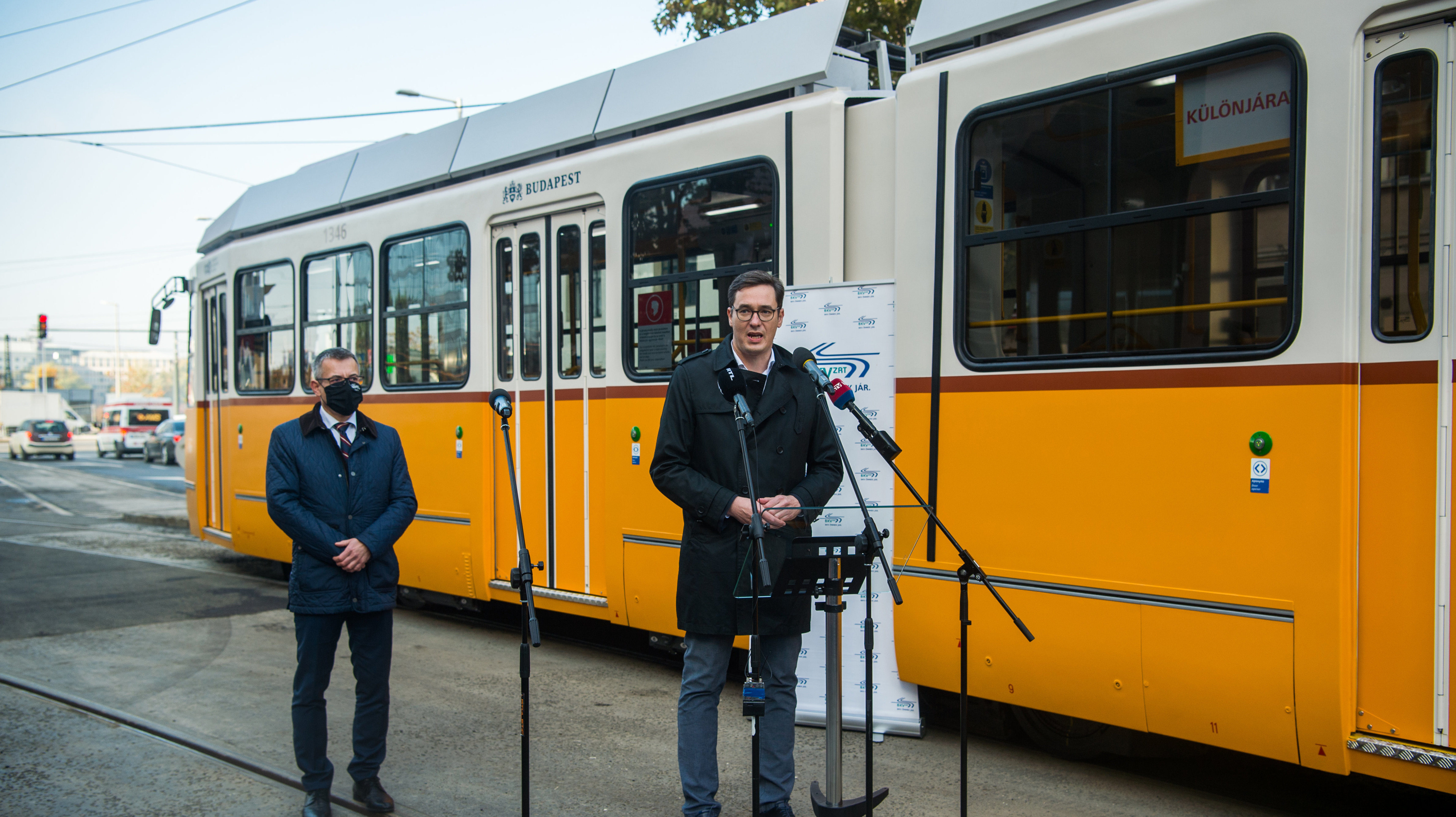 Mészáros Lőrinc cége segít: a fővárosnak milliárdos biztosítás kell