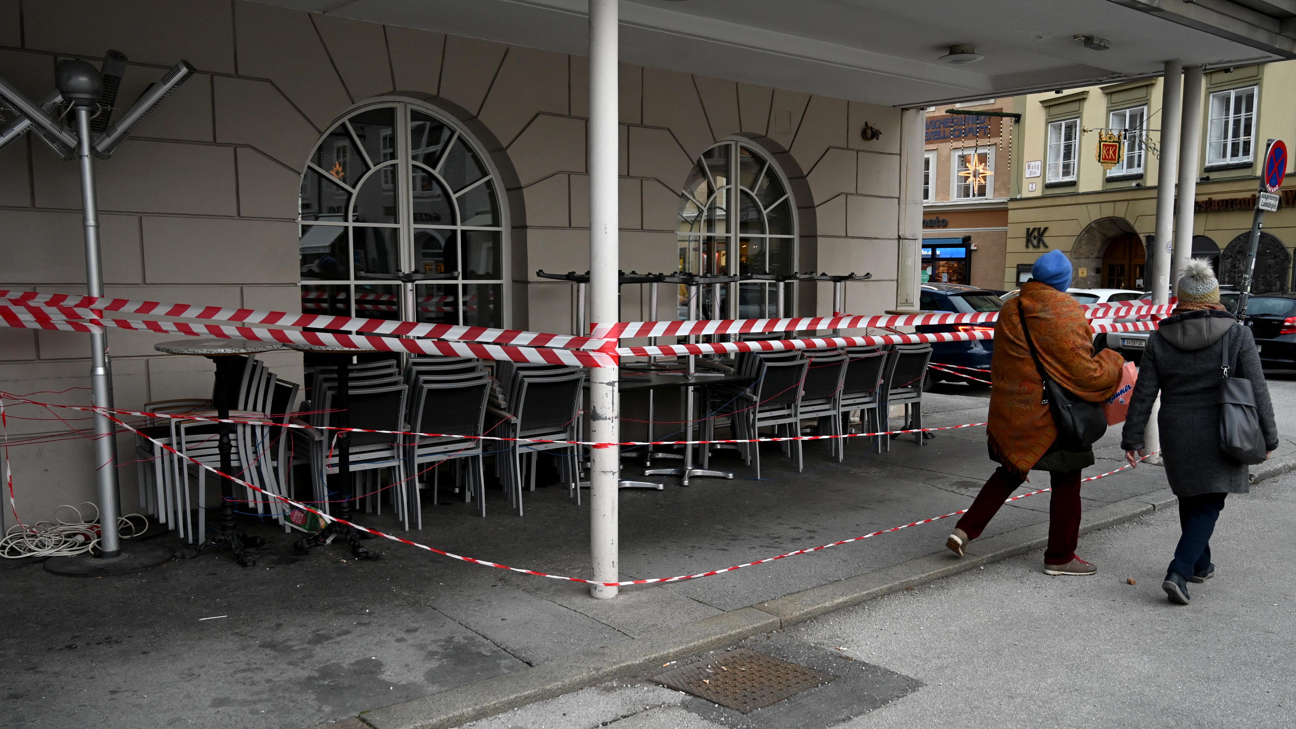 Ausztria elhalasztotta az éttermek újranyitását