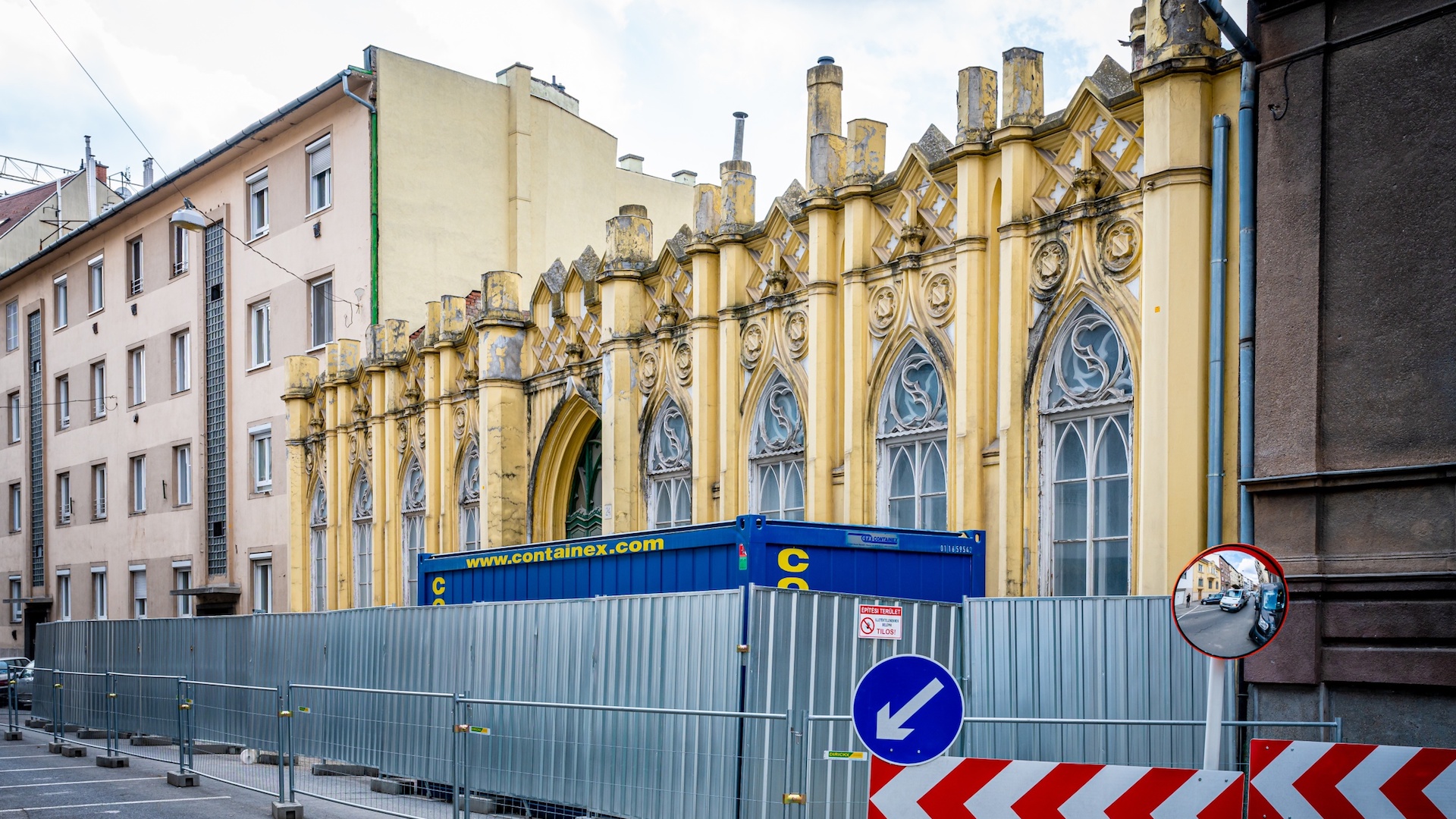 Női szerzetesrend újítja fel Buda egyik legidősebb házát