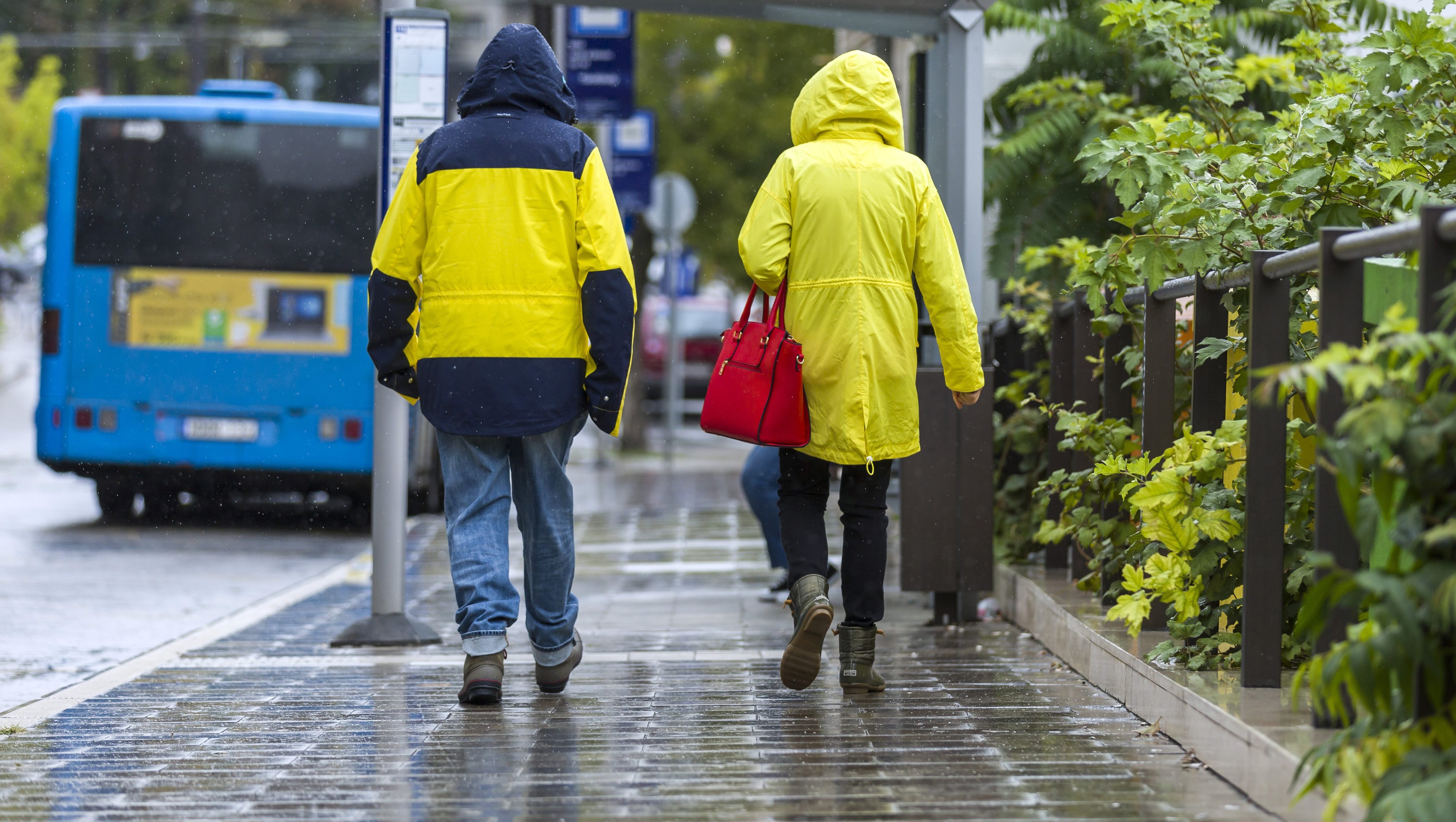 Hét megyére adtak ki figyelmeztetést, este már fagyhat is