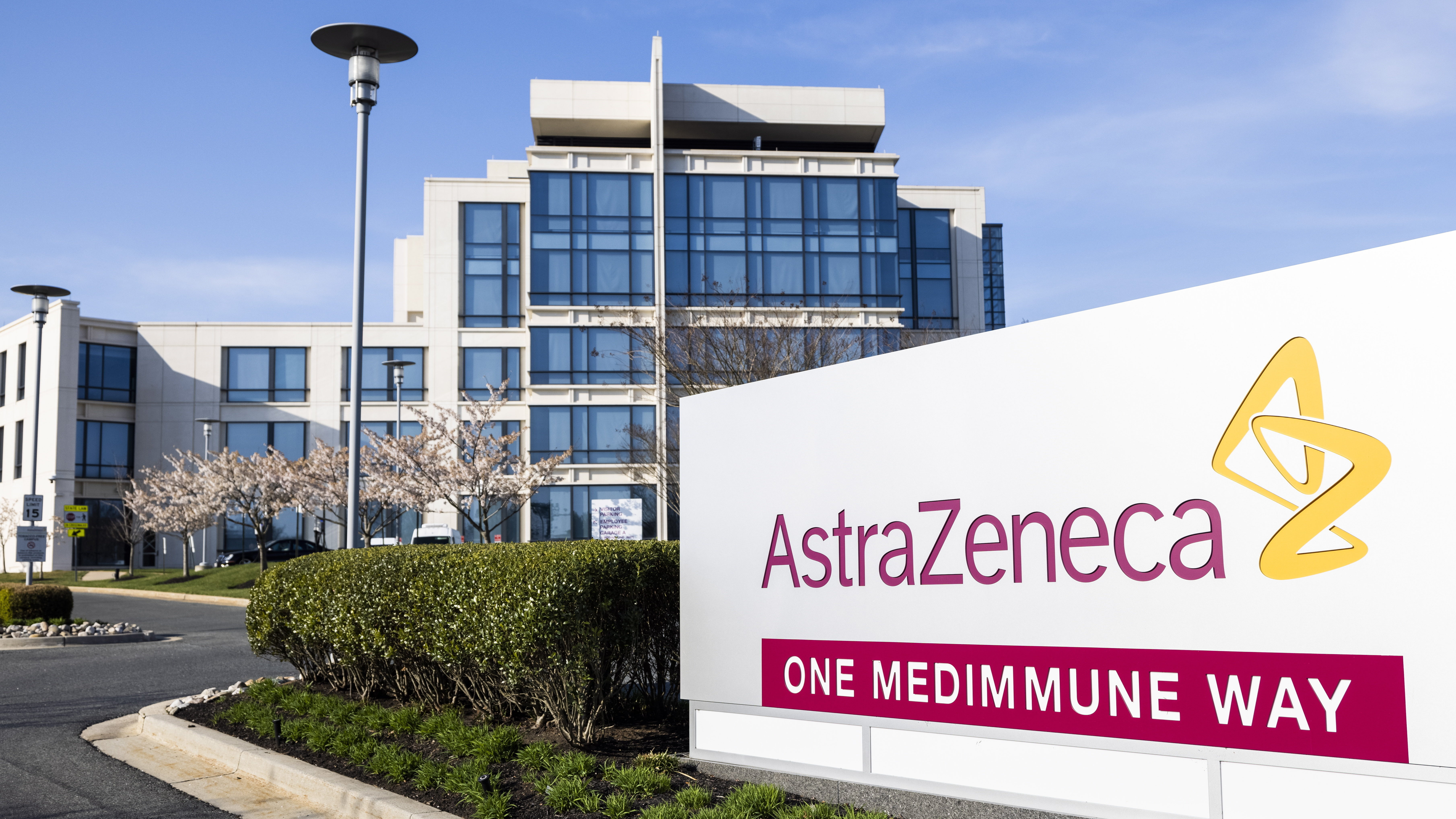 Portugália is csak a 60 év felettieket oltja az AstraZeneca vakcinájával