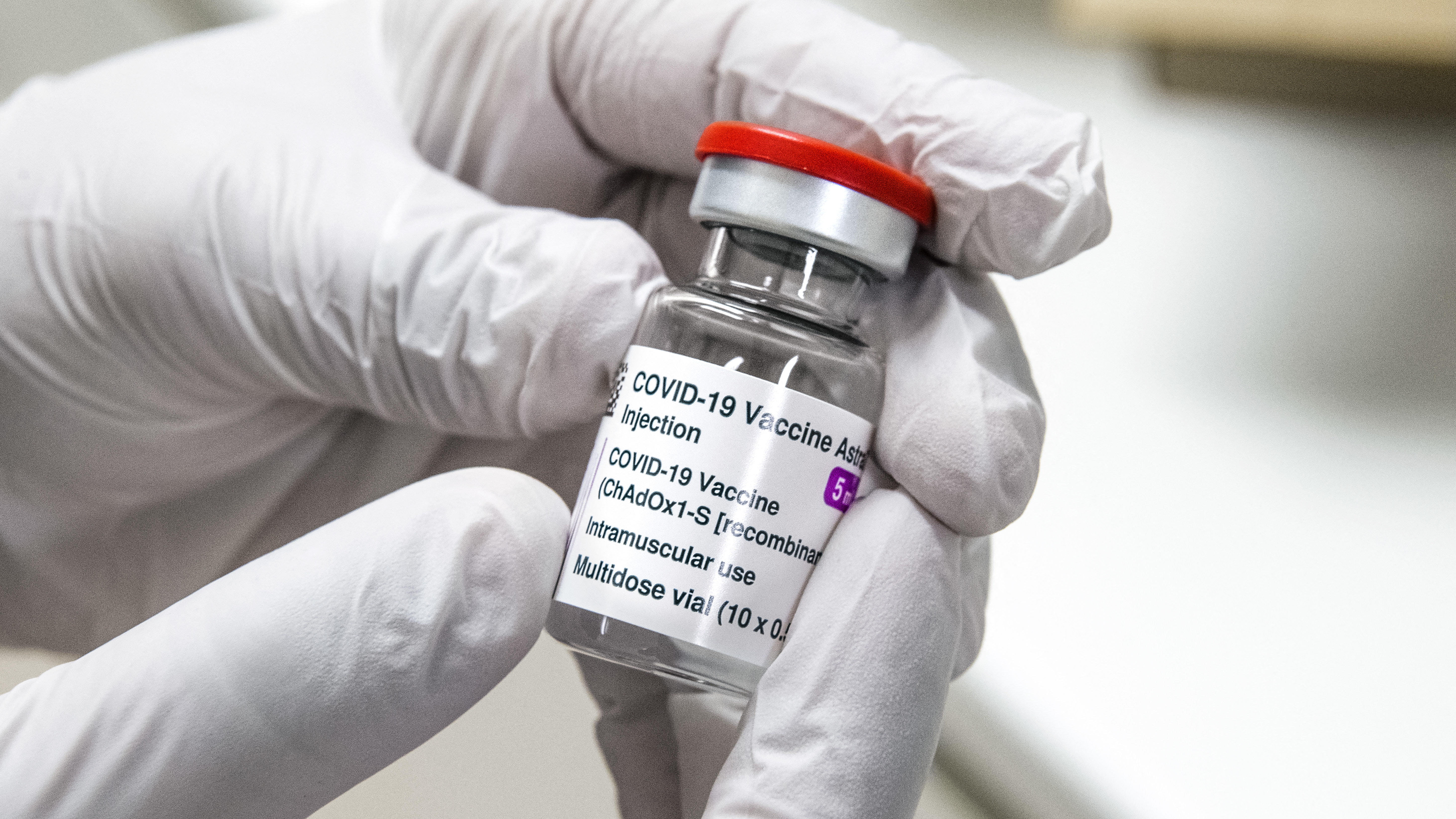 Dánia végleg leállítja az oltást az AstraZeneca vakcinájával