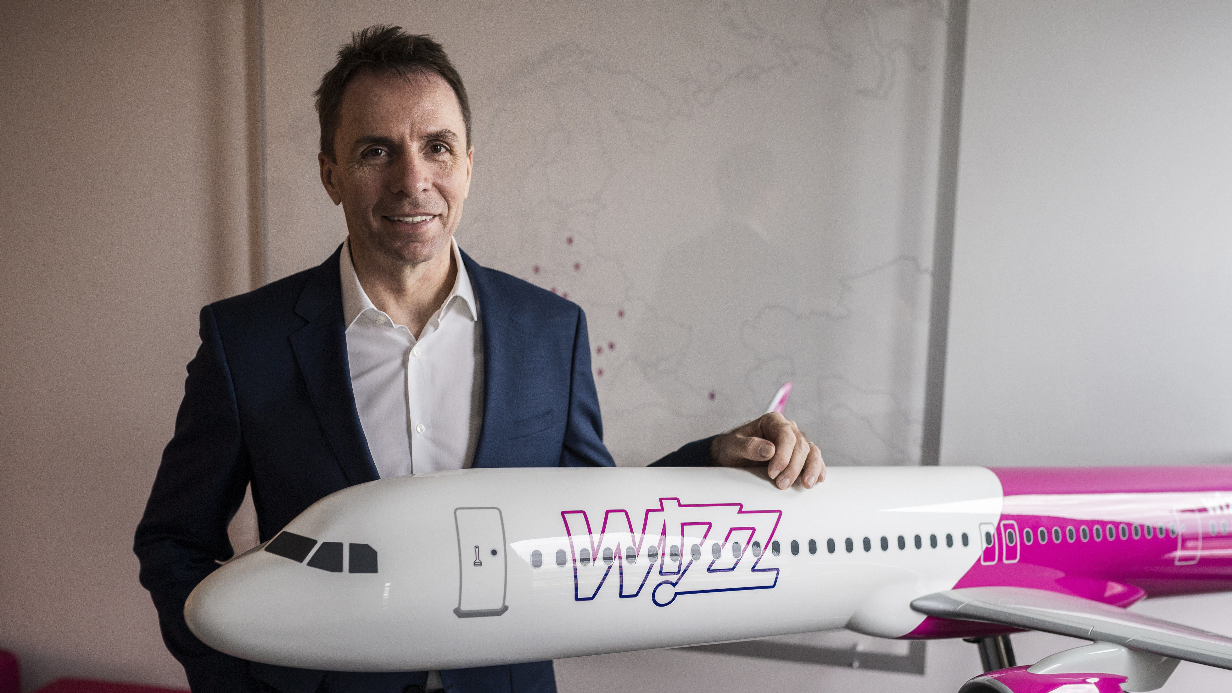 A WizzAir igazgatóját is beválasztották a Corvinus kuratóriumába