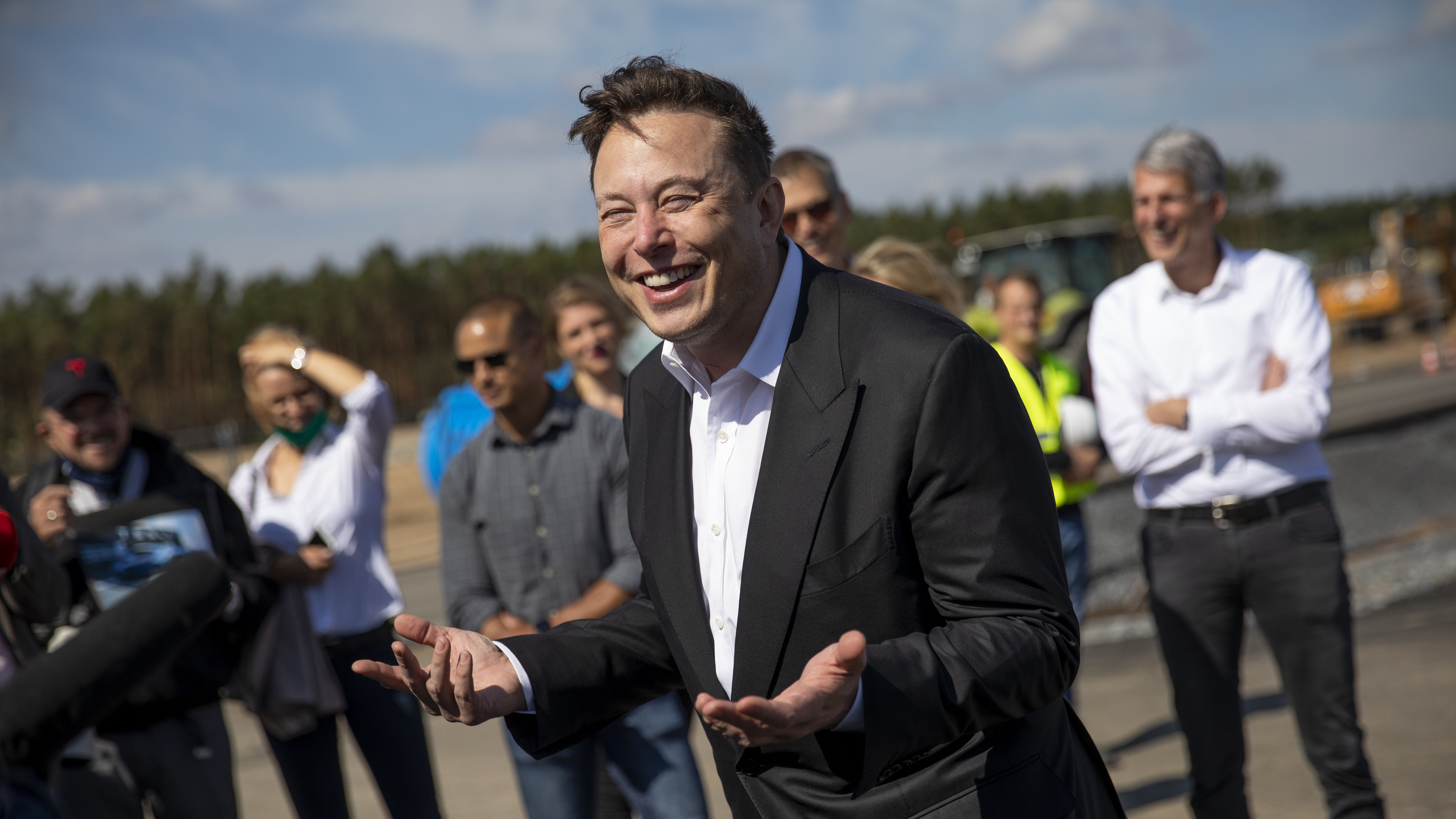 Elon Musk lesz a Saturday Night Live műsorvezetője