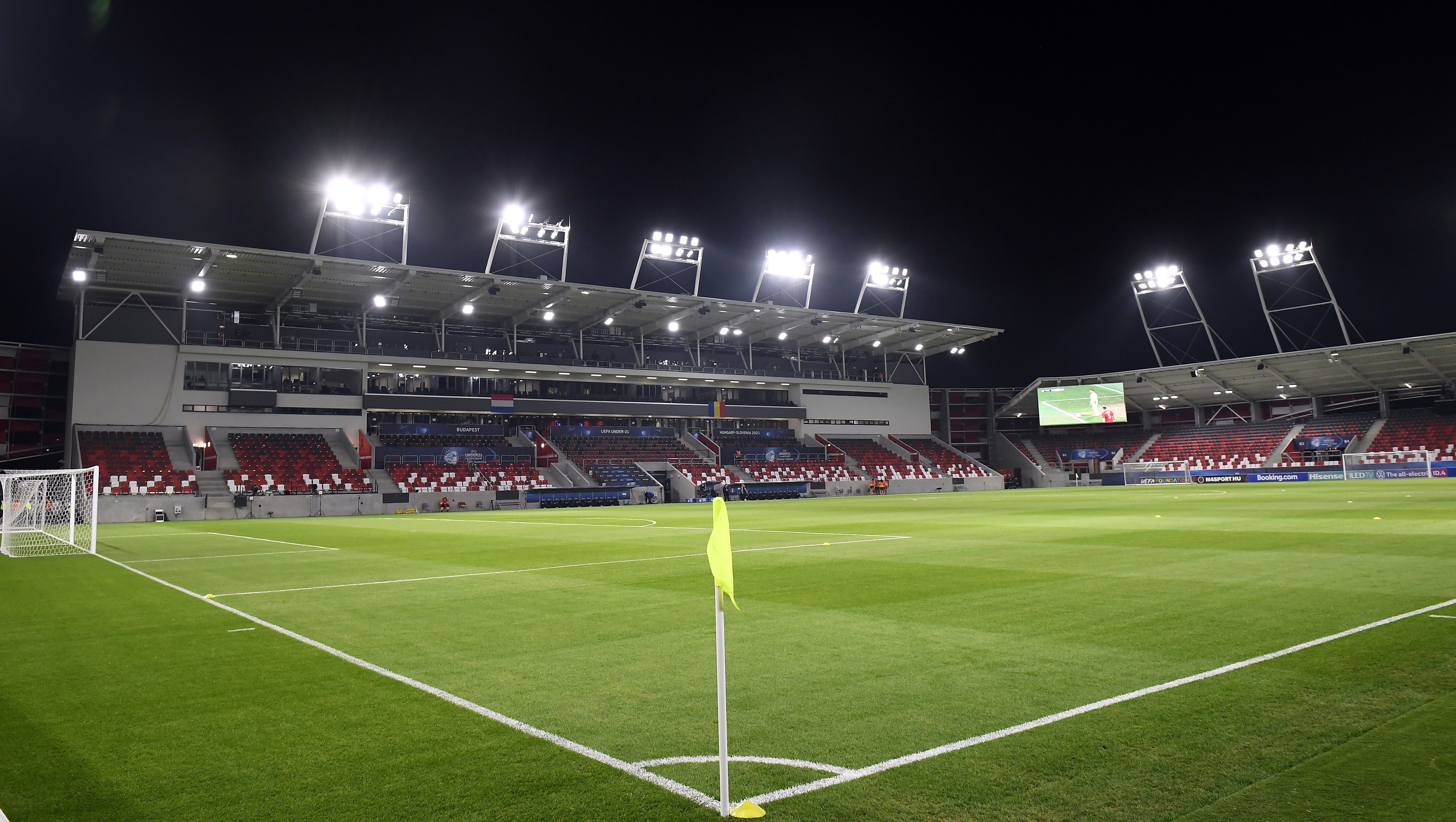 Fűnapoztatót kap 189 millió forintért a Bozsik Stadion