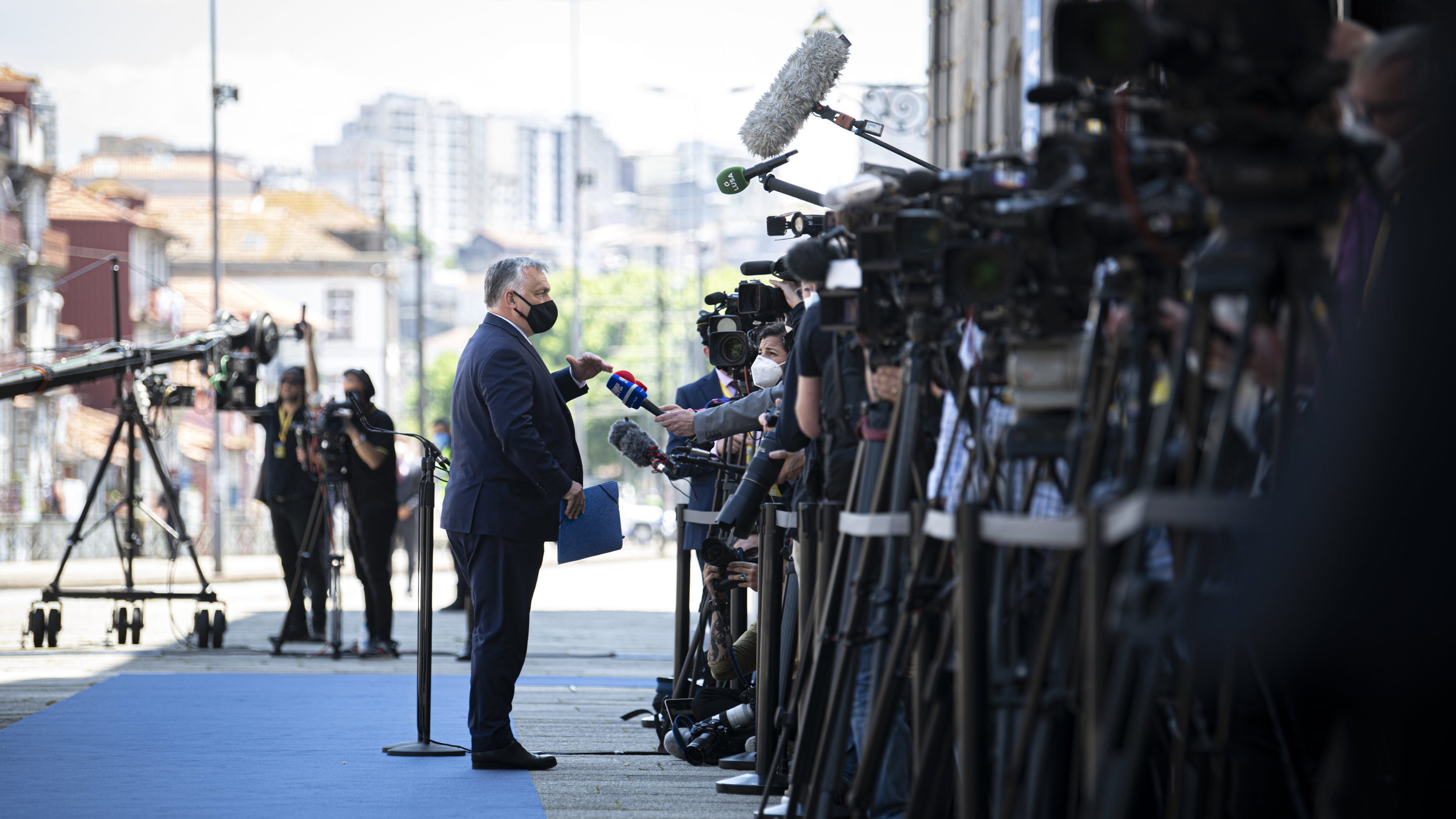 Orbán: A gender jelentése valahol a nő és a férfi megjelölés között mozog