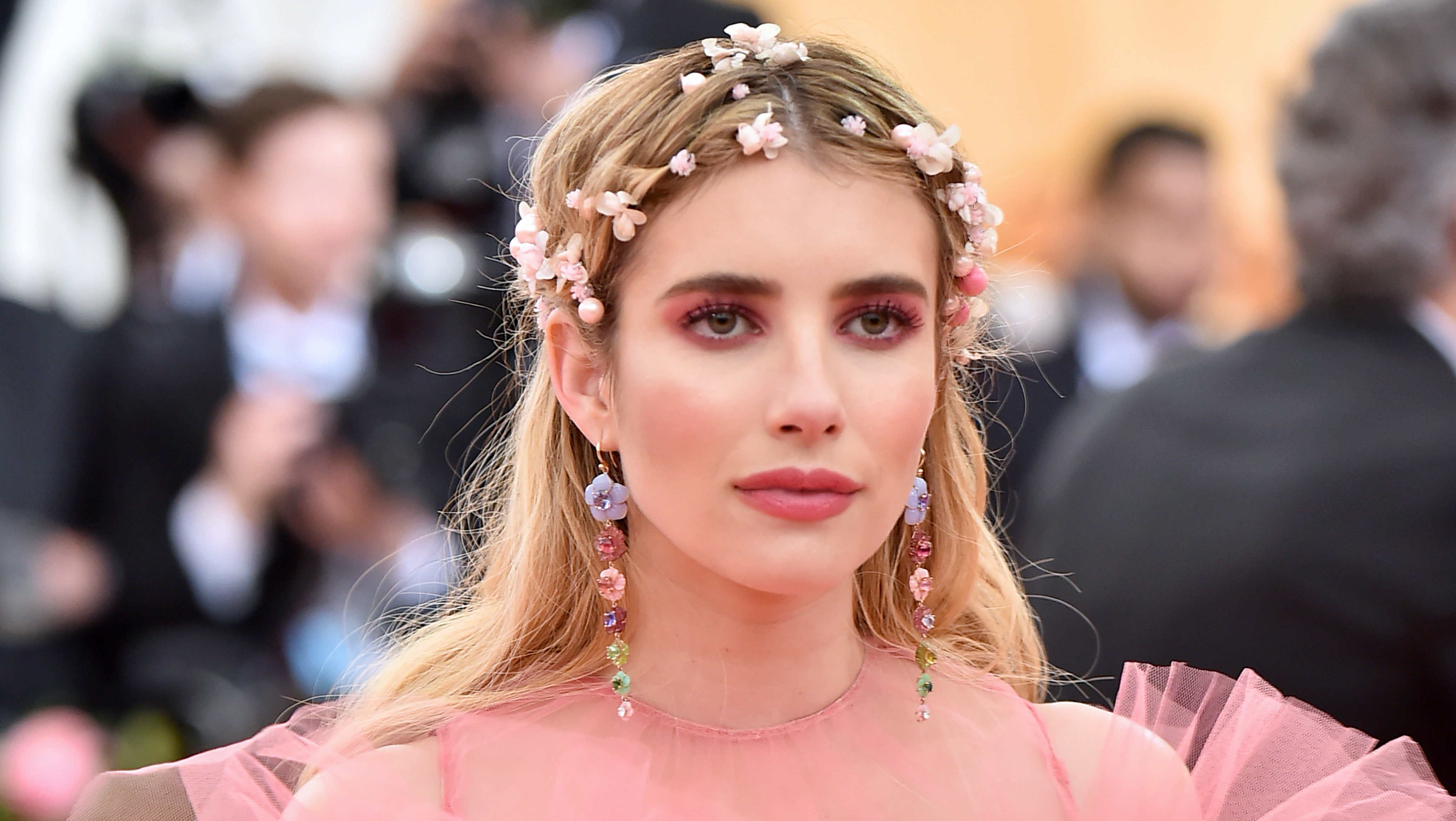 Itt egy fotó Emma Roberts öt hónapos gyerekéről