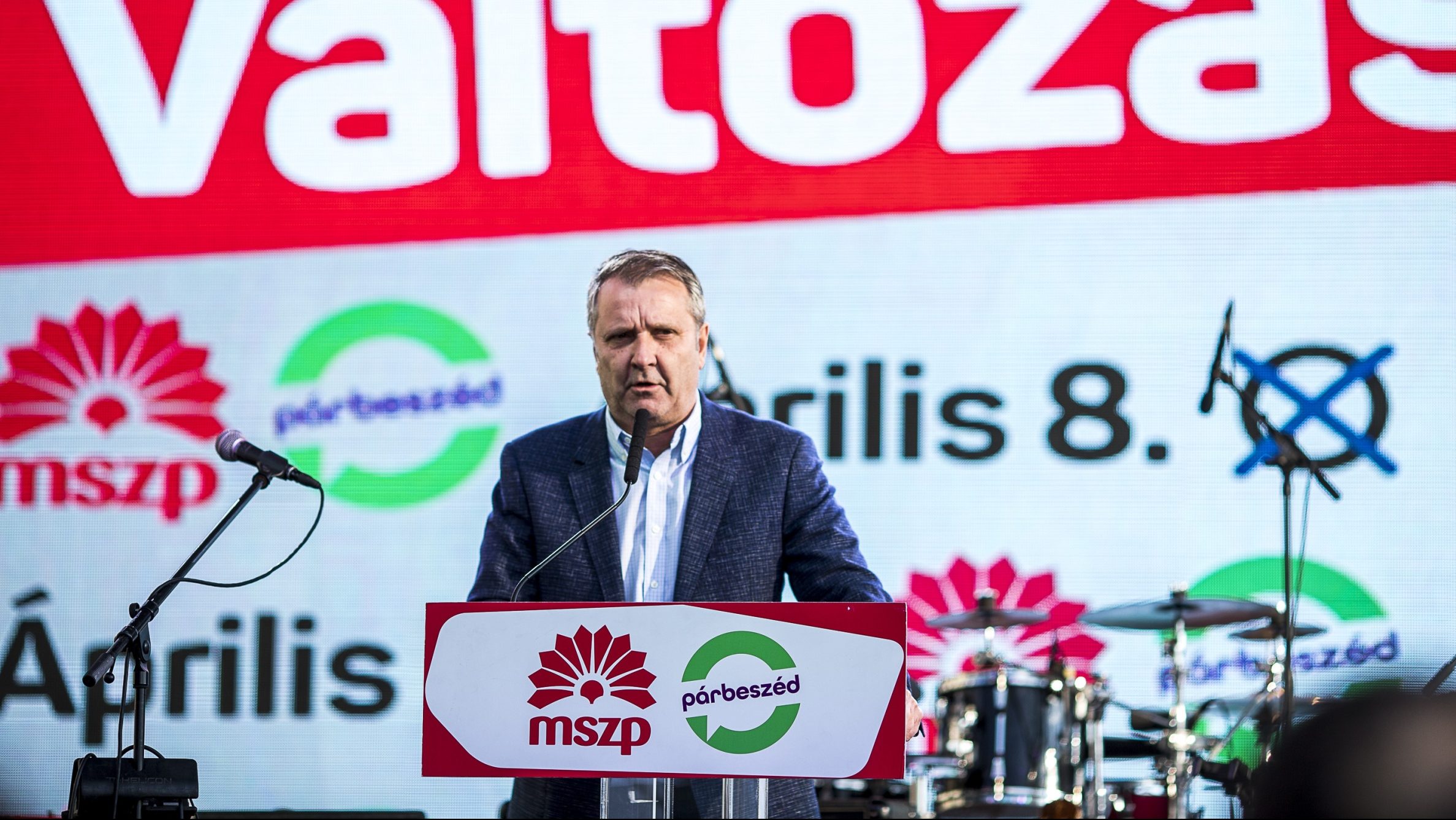 Az MSZP volt elnöke a DK jelöltjeként indul az előválasztáson