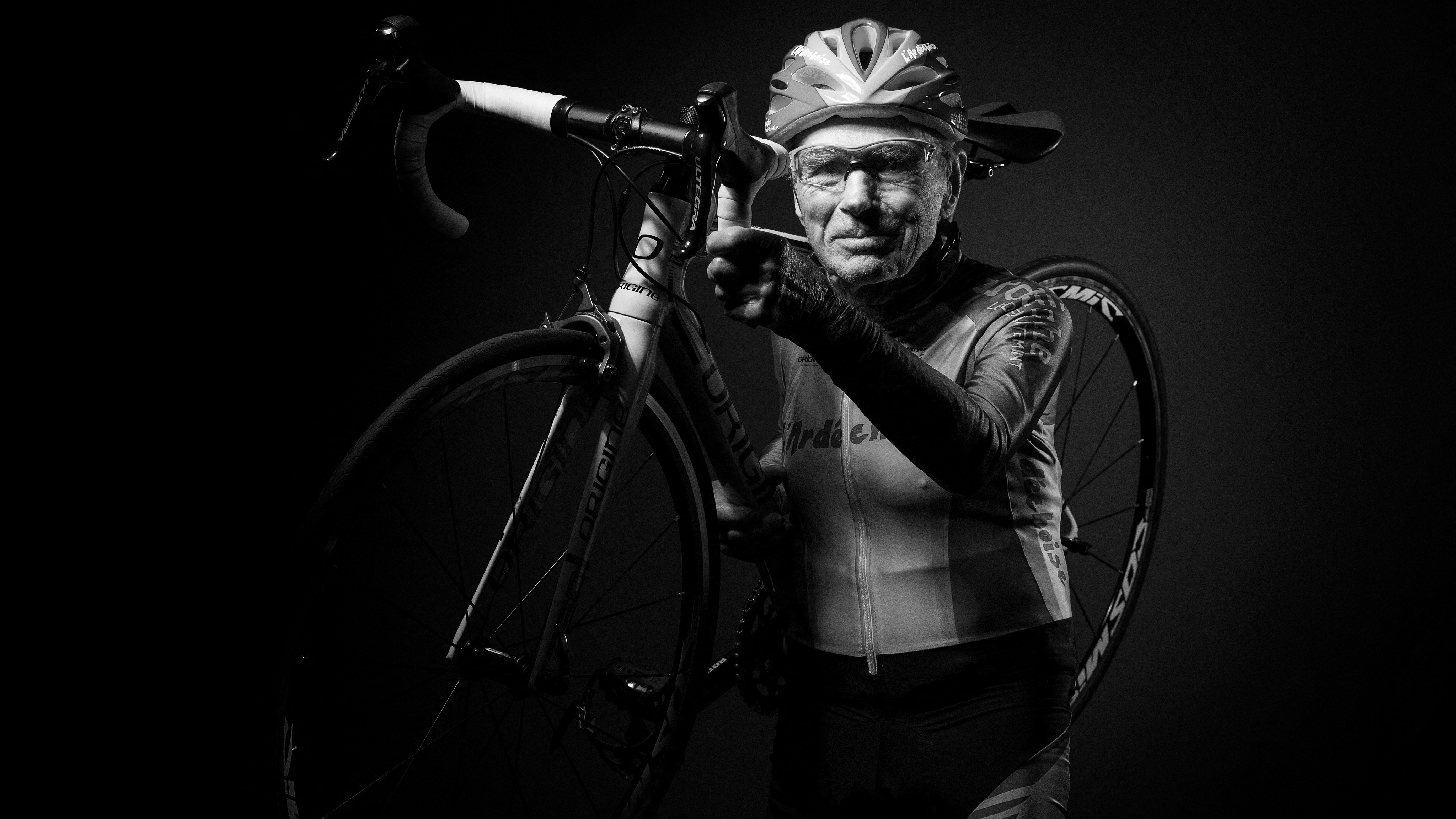 Meghalt a világ legidősebb kerékpárversenyzője, aki az elmúlt években még rekordokat döntött
