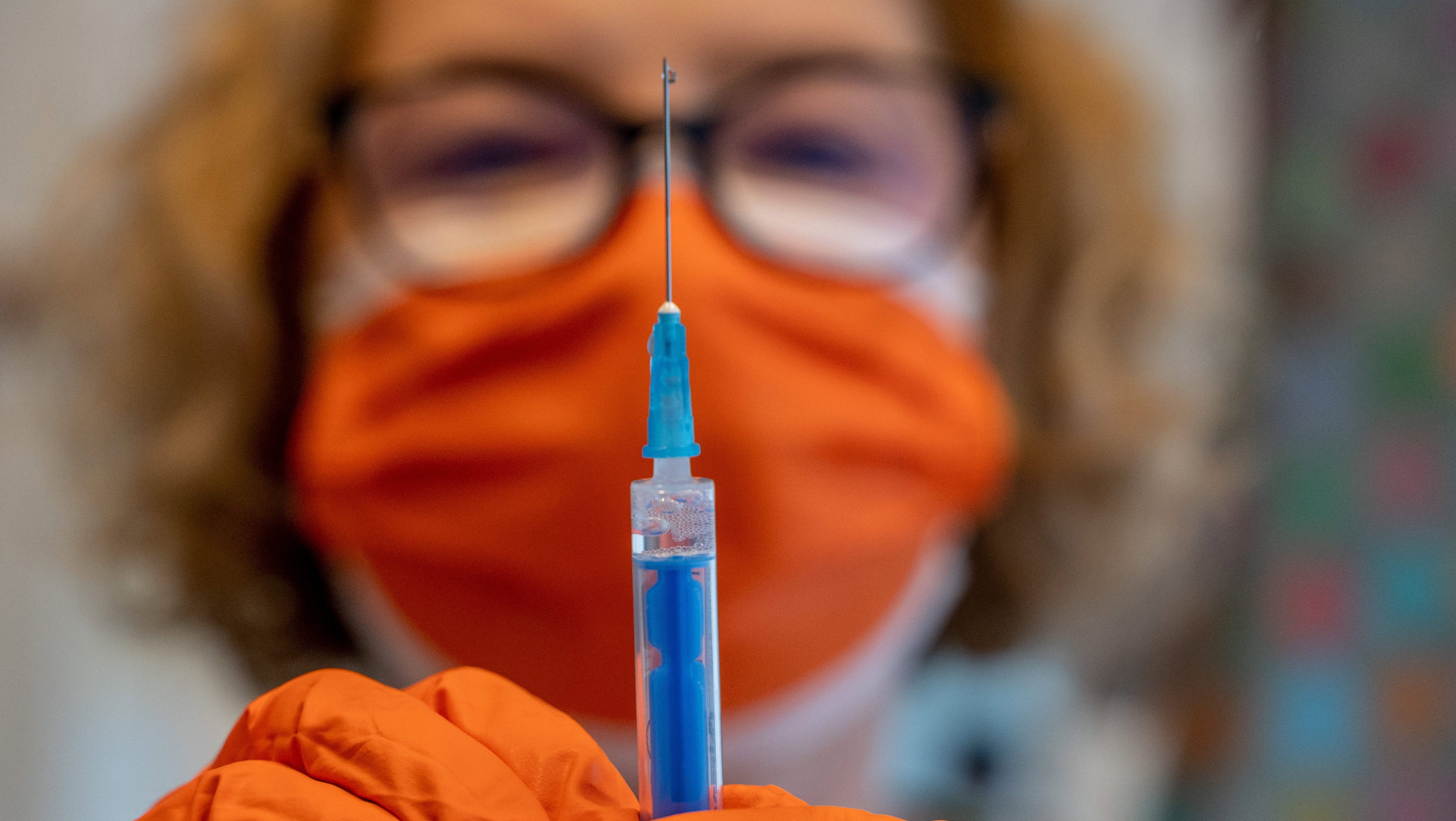 Több hónapot csúszhat a Szputnyik vakcina EU-s engedélyeztetése