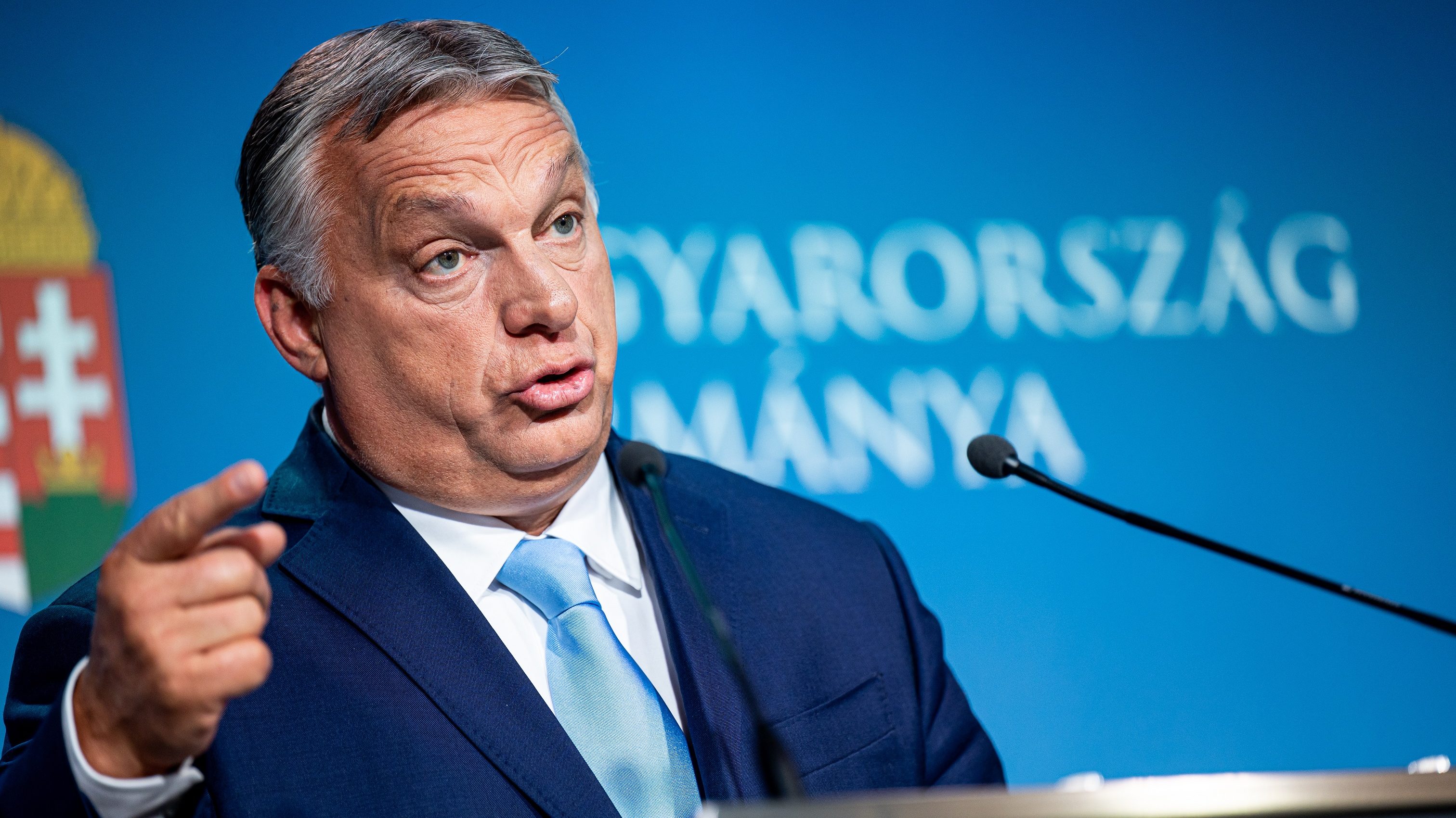 Orbán visszaszólt von der Leyennek a homofób törvénnyel kapcsolatos bírálat miatt